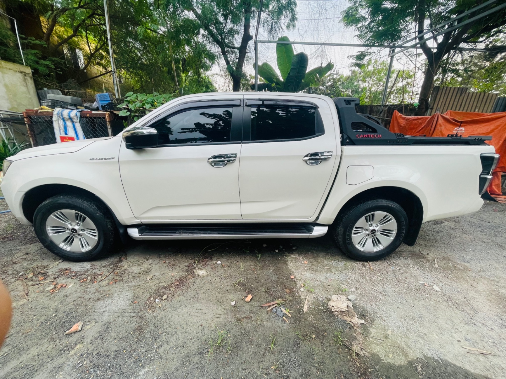 Isuzu Dmax Hi-Lander Z 1.9L 4x2 AT 2022 - Ngoại thất 1
