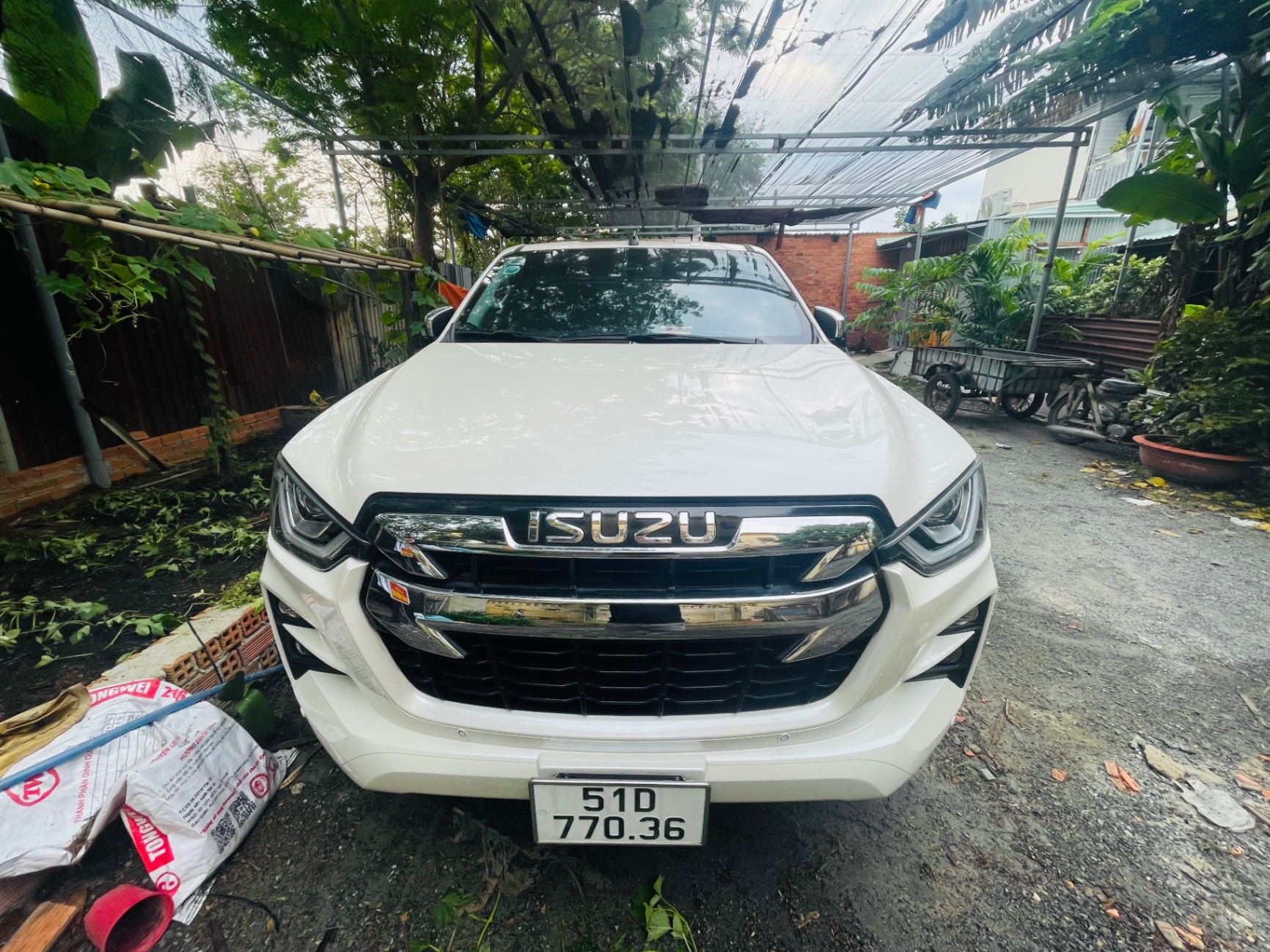 Isuzu Dmax Hi-Lander Z 1.9L 4x2 AT 2022