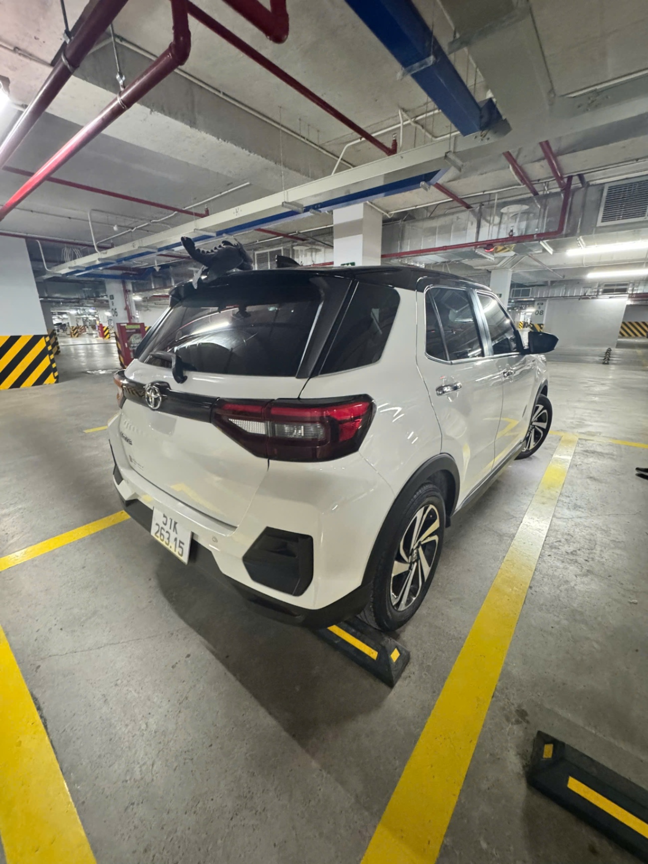 Toyota Raize G 1.0 CVT 2022 - Khoang động cơ 5