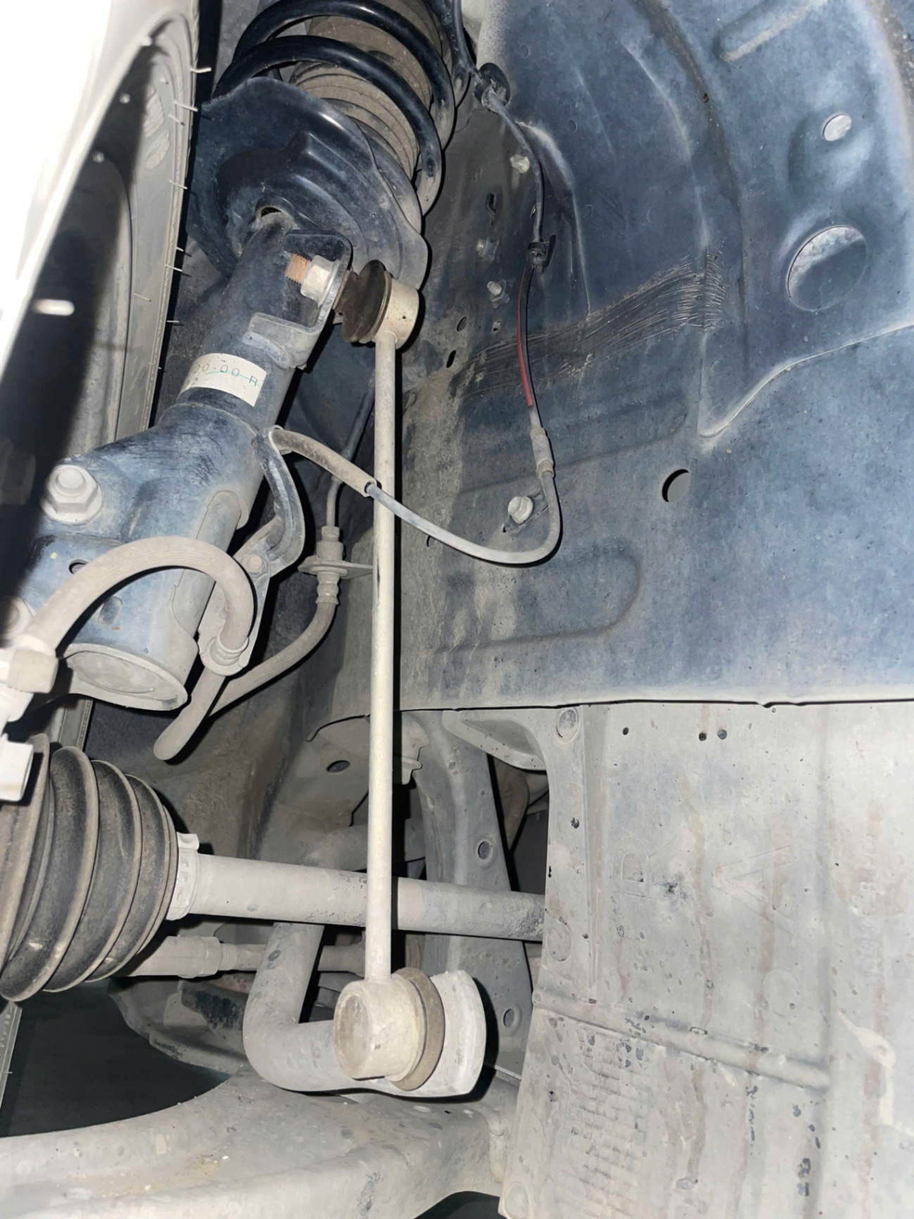 Toyota Raize G 1.0 CVT 2022 - Gầm & khung xe 3
