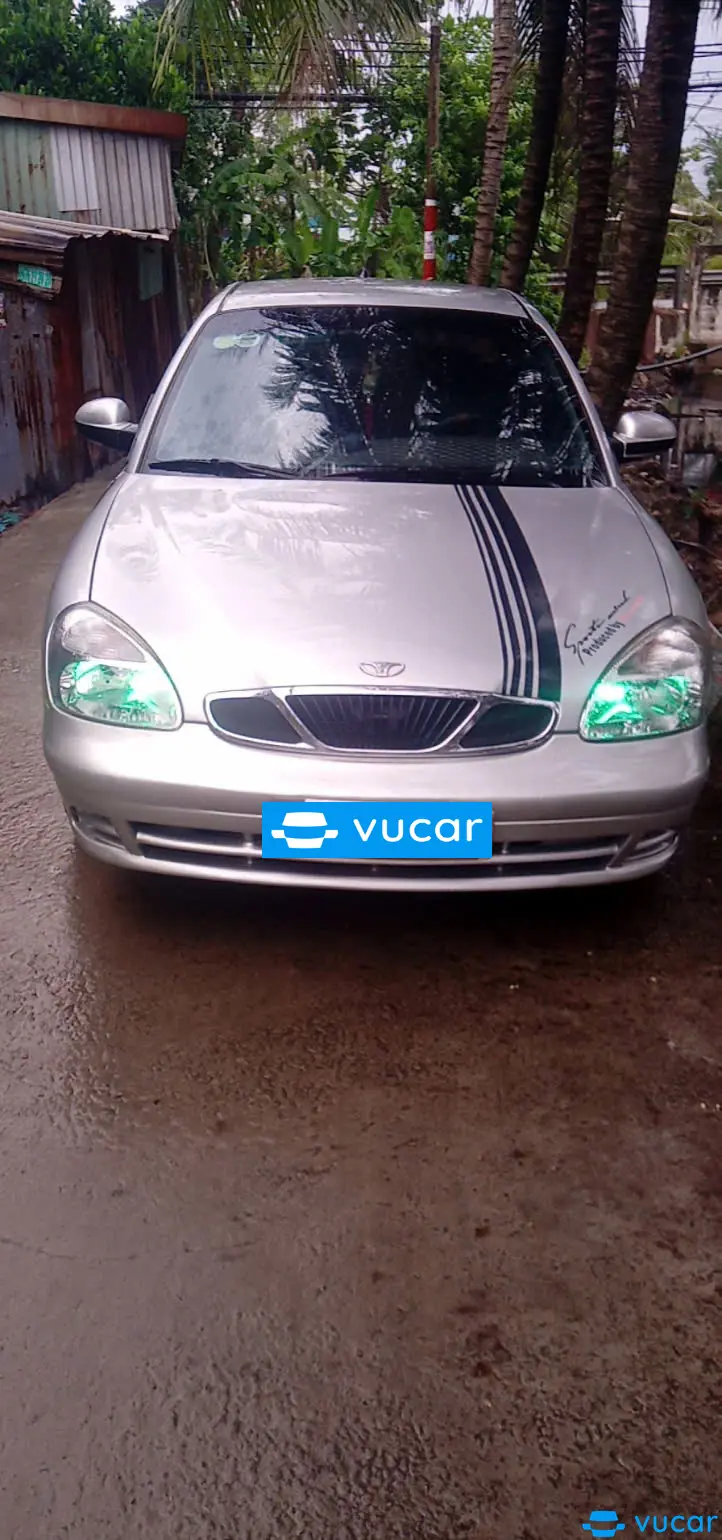 Daewoo Nubira II 1.6 2002 - Ngoại thất 5