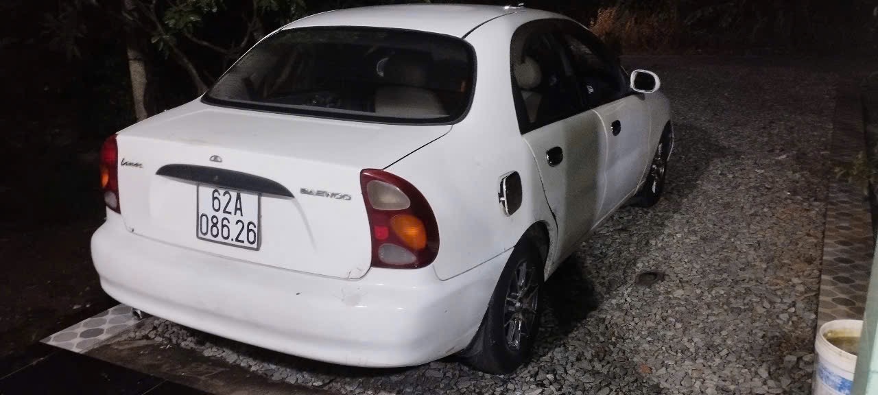 Daewoo Lanos SX 2000 - Ngoại thất 2