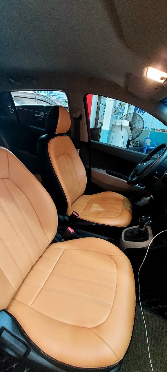 Hyundai I10 Grand 1.0 AT 2015 - Nội thất 3