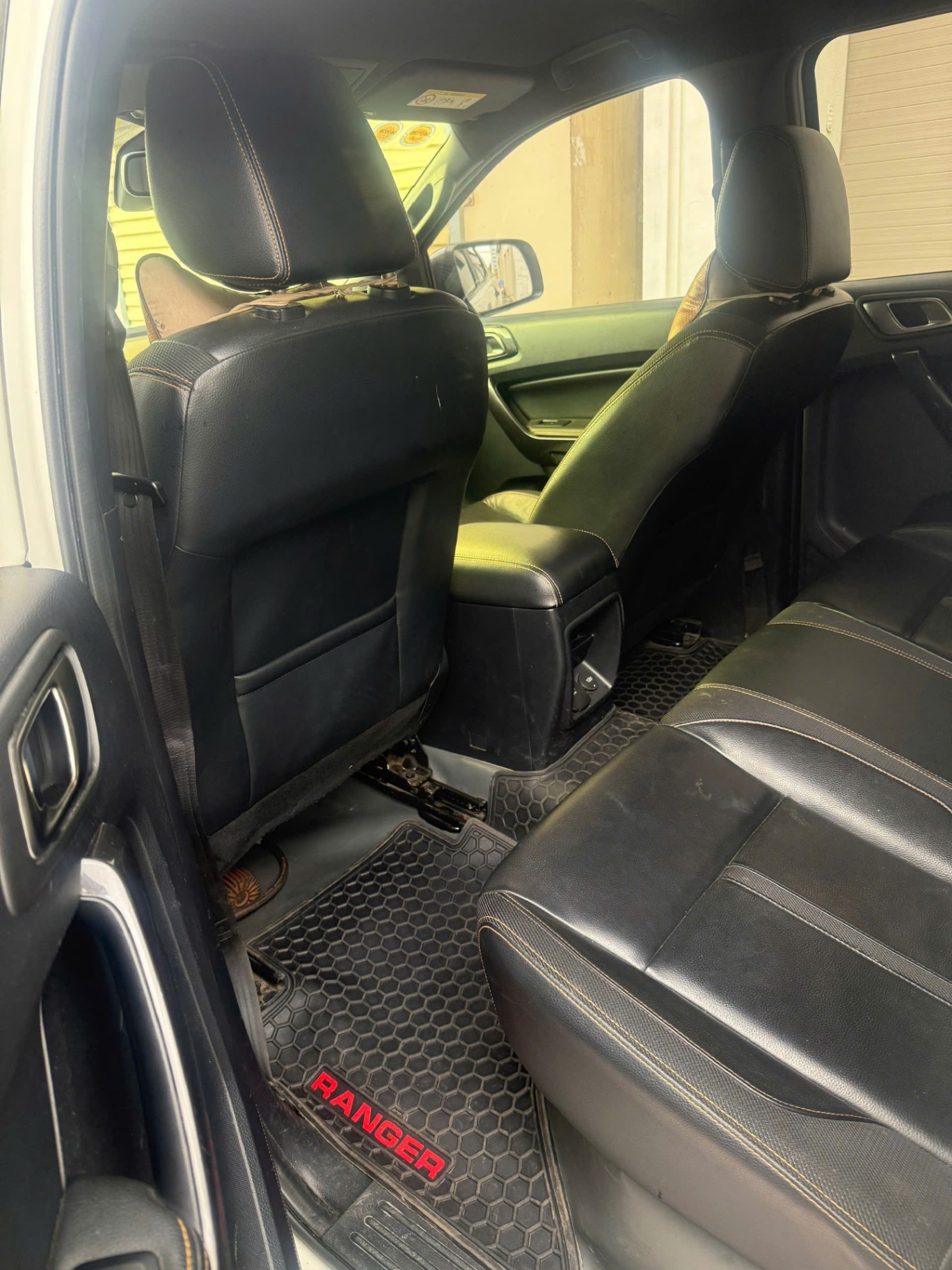 Ford Ranger Wildtrak 2.0L 4x4 AT 2018 - Nội thất 4