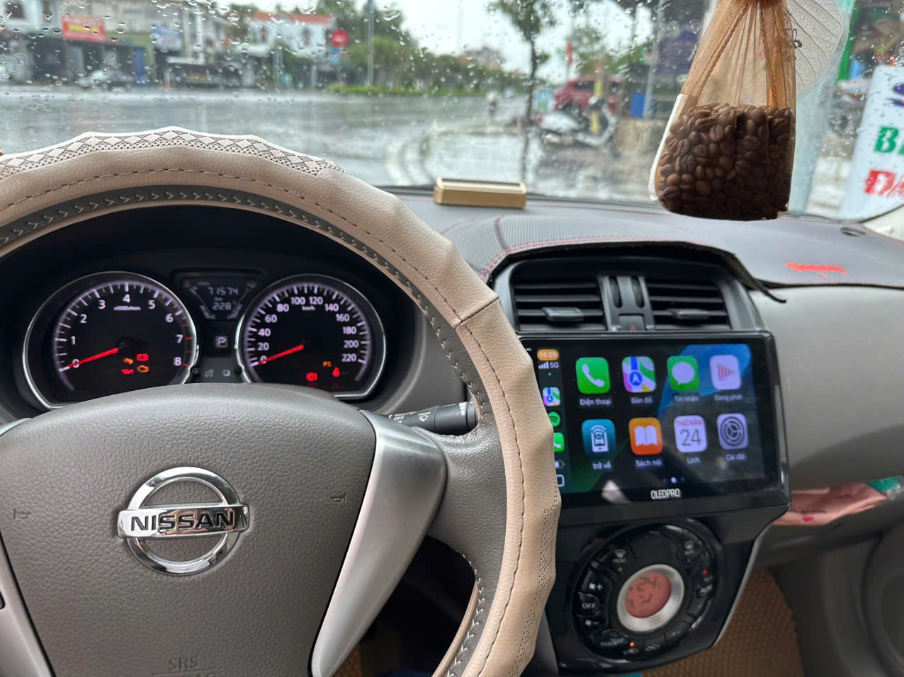 Nissan Sunny XV Premium 2019 - Nội thất 3