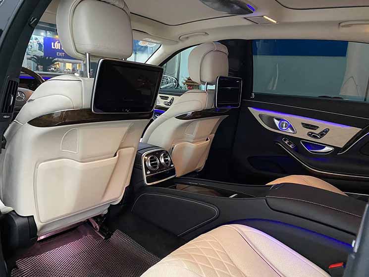Hyundai Santafe Cao cấp 2.4L HTRAC 2021 - Nội thất 3