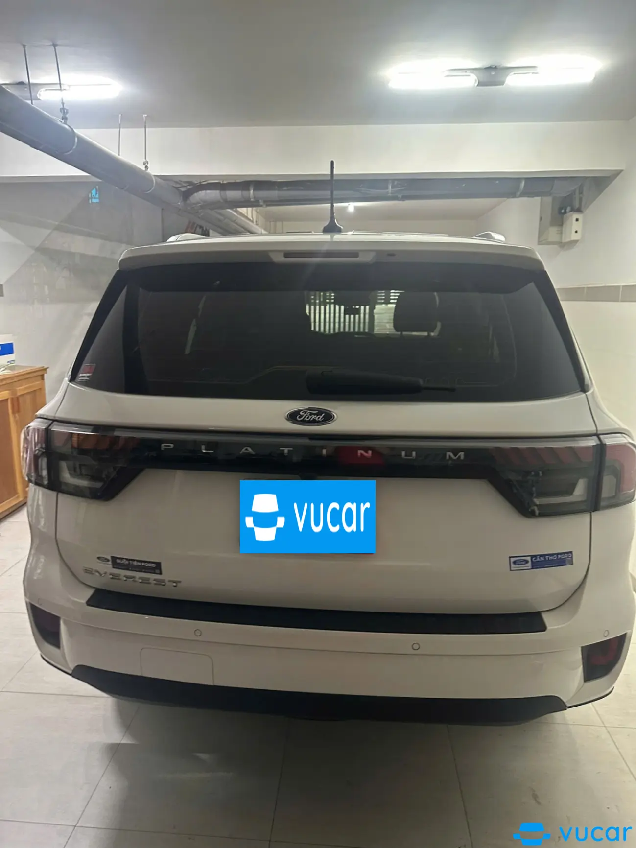 Ford Everest Platinum 2.0L 4x4 AT 2025