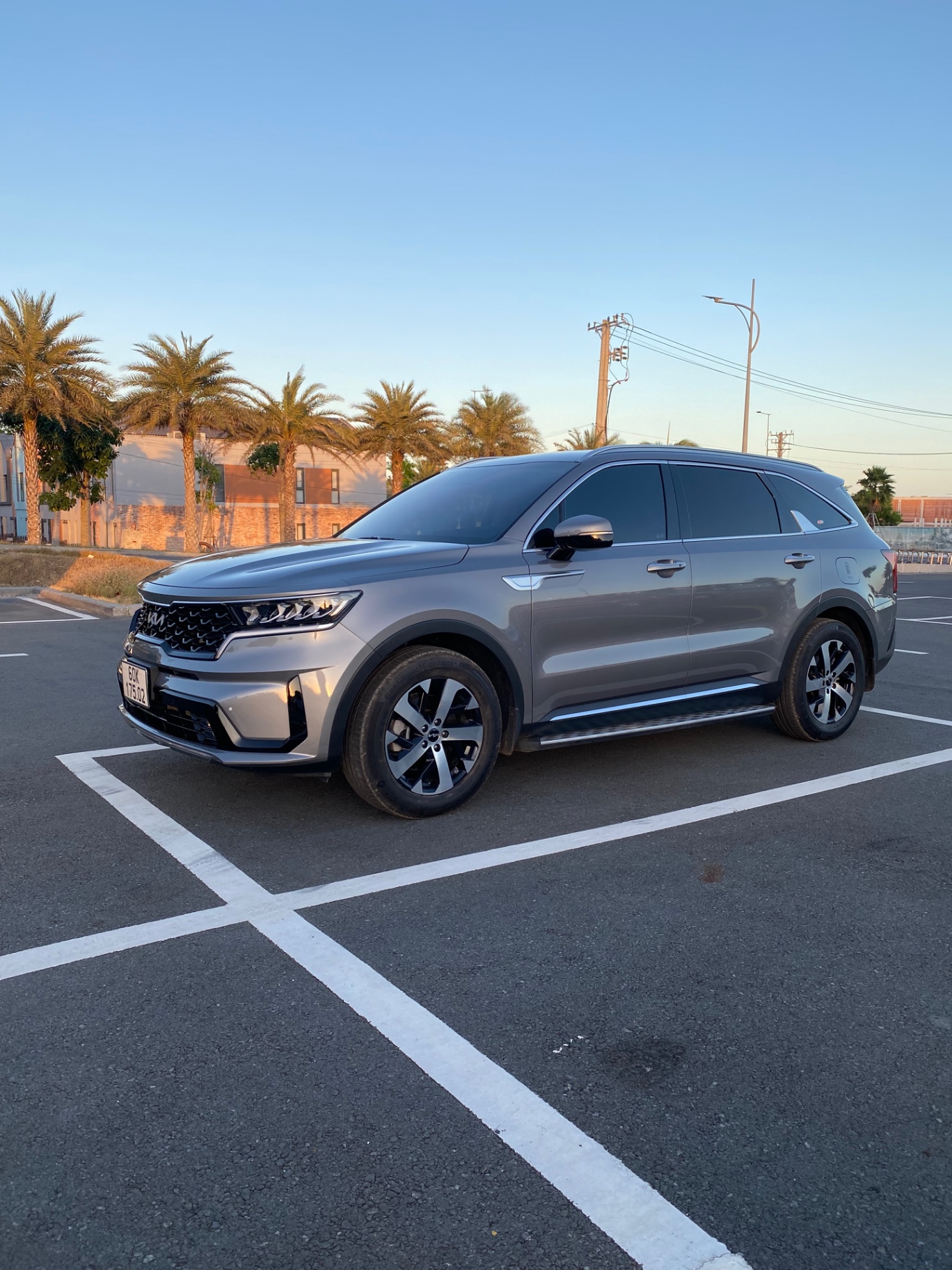 Kia Sorento Luxury 2.2 AT 2022 - Ngoại thất 2