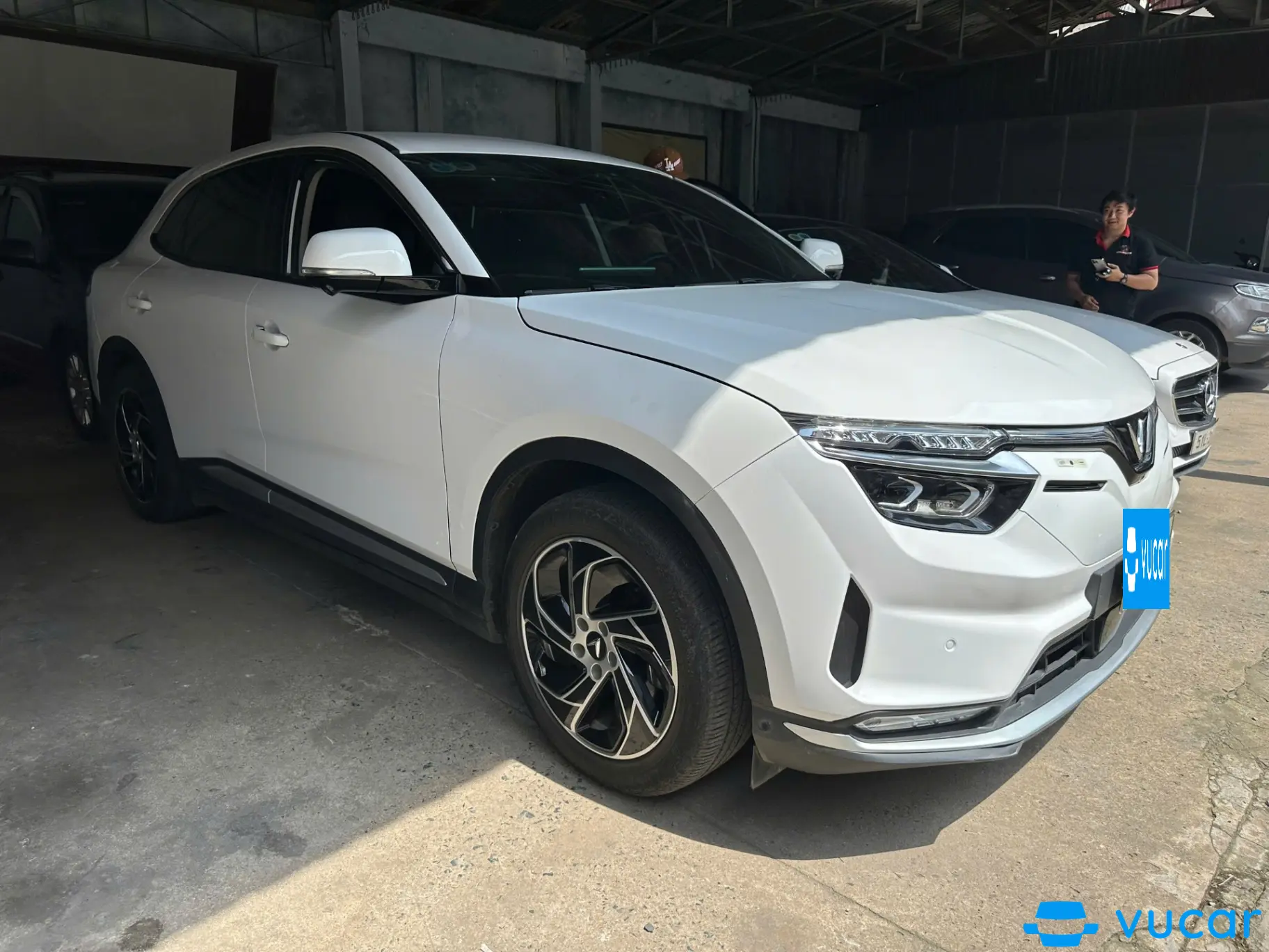 Vinfast Vf8 Eco 2022 - Ngoại thất 2