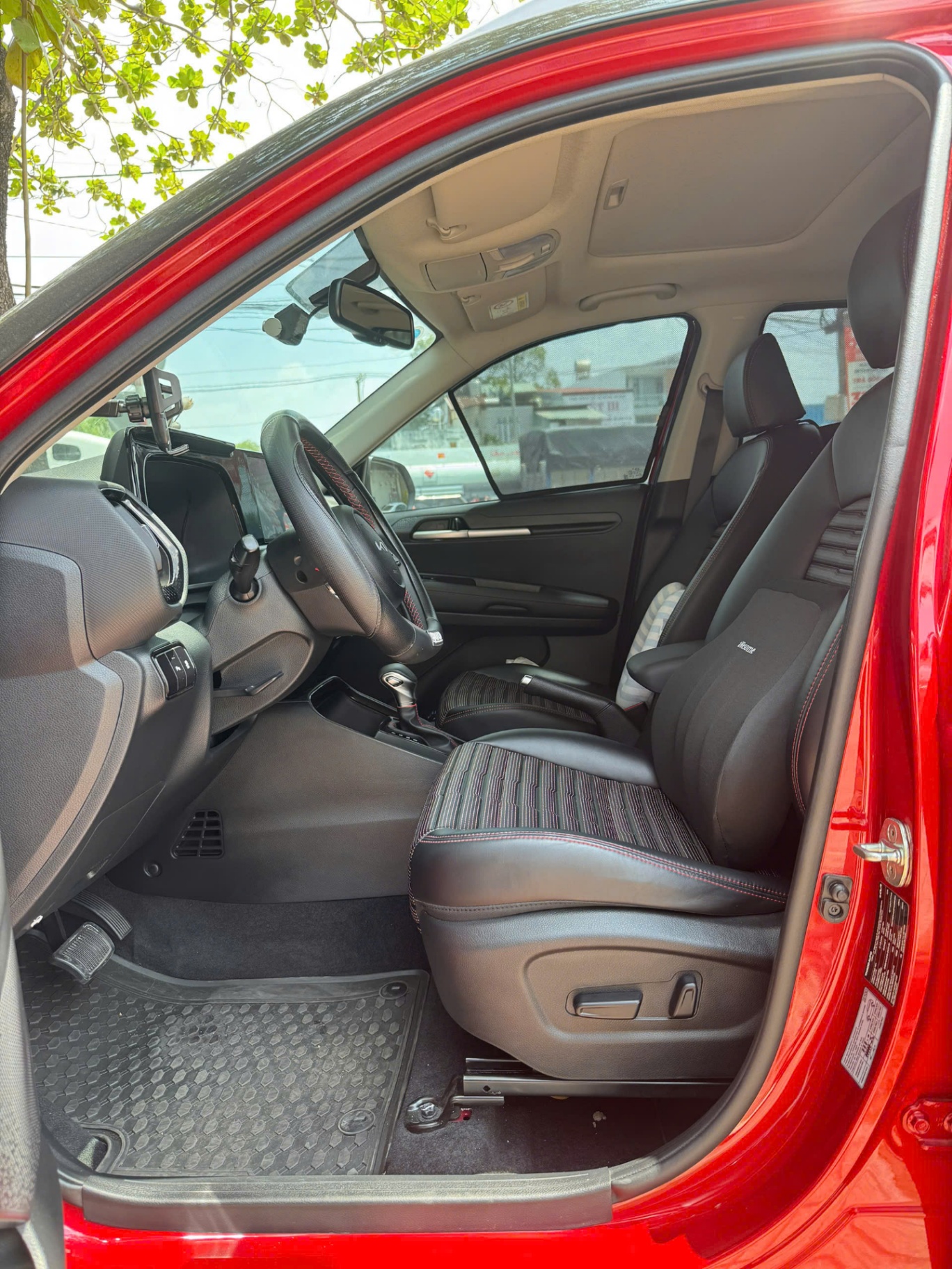 Kia Sonet Premium 1.5 AT 2023 - Nội thất 3