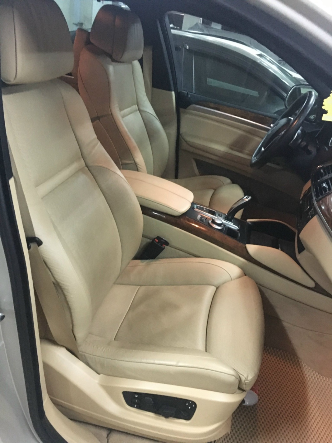 BMW X6 xDrive50i 2008 - Nội thất 3