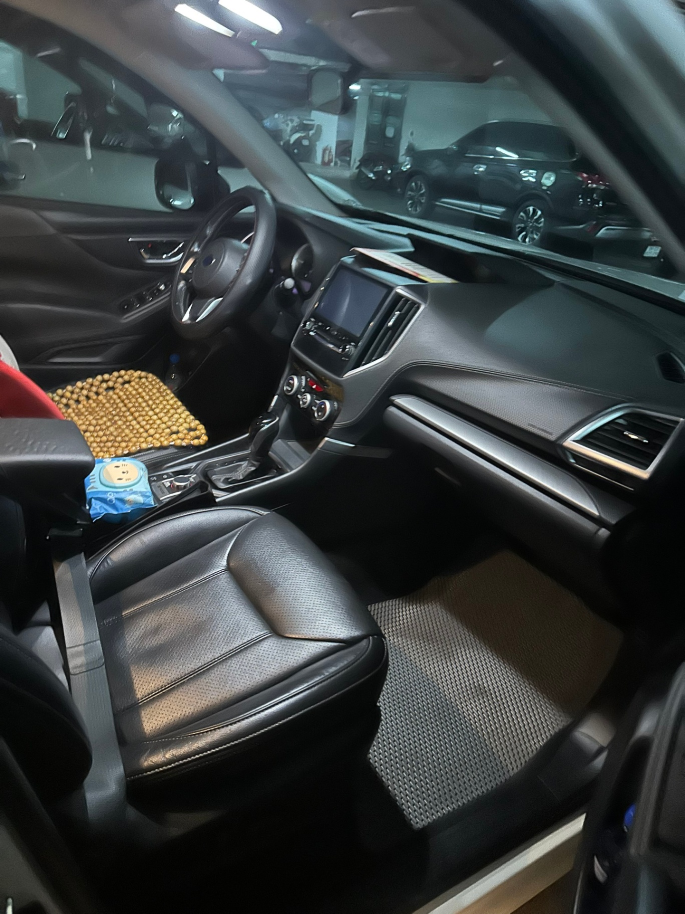 Subaru Forester 2.0i-S 2019 - Nội thất 4