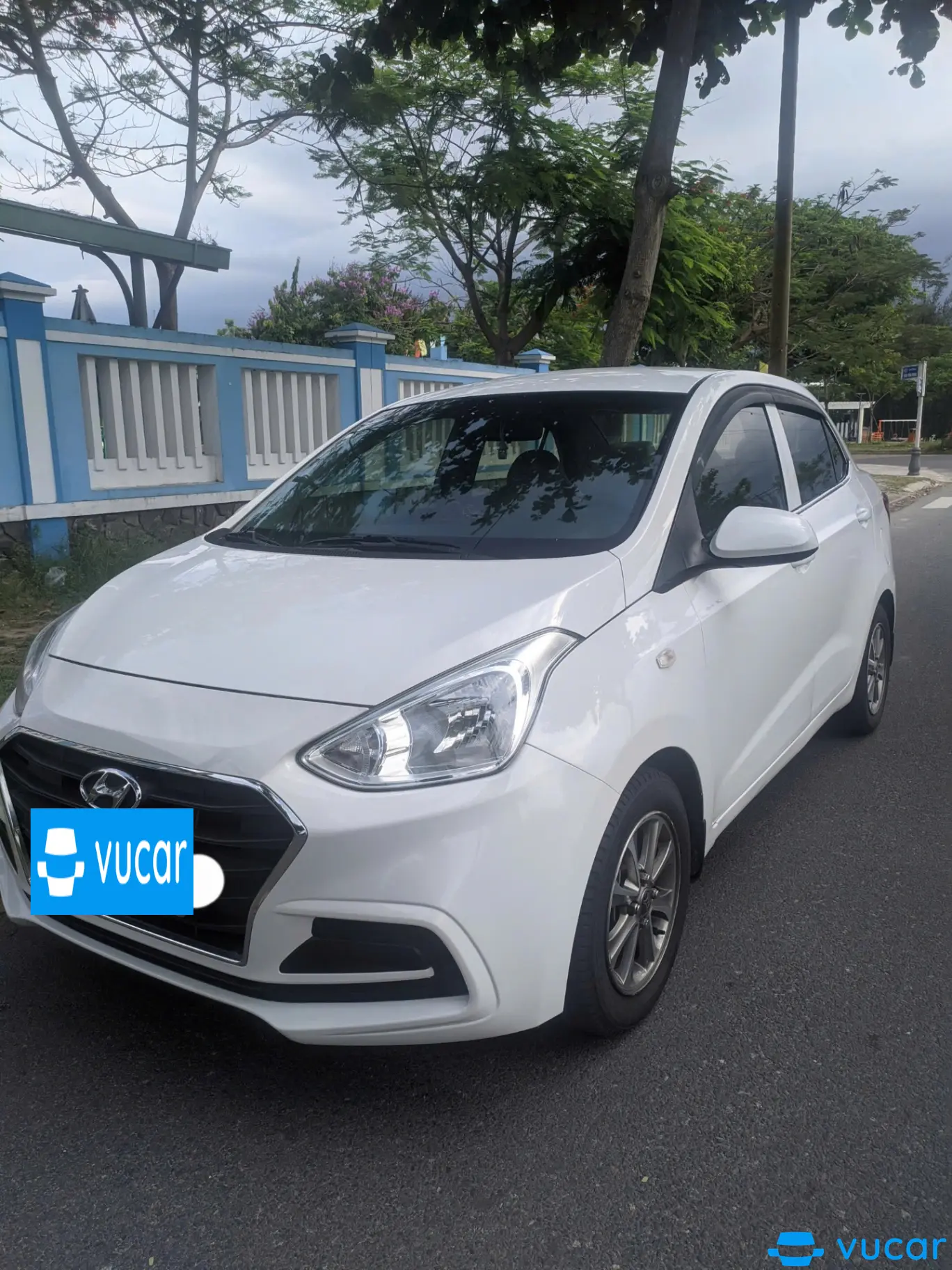 Hyundai I10 Grand 1.2 MT Base 2017 - Ngoại thất 6