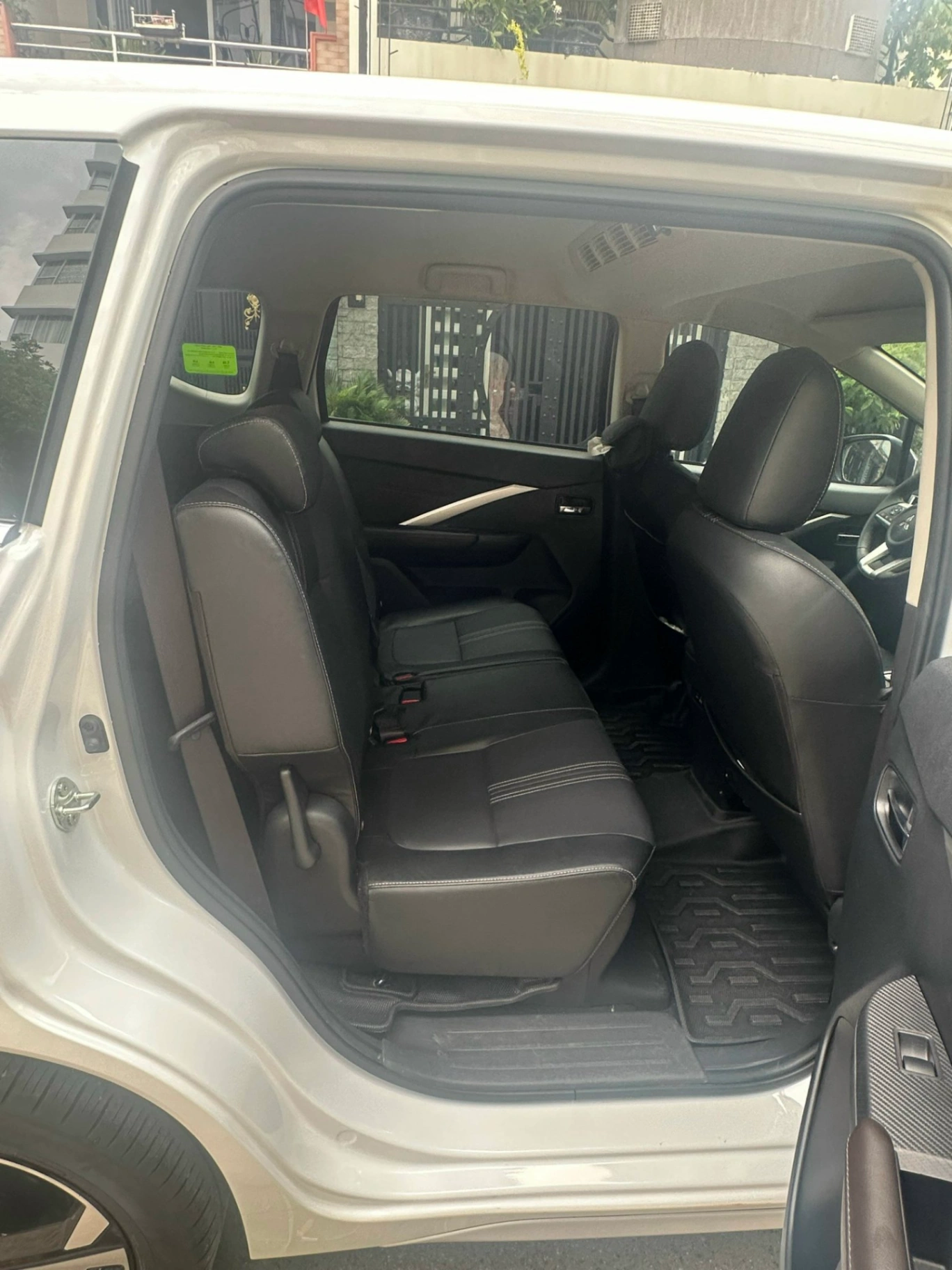Mitsubishi Xpander Premium 1.5 AT 2022 - Nội thất 2