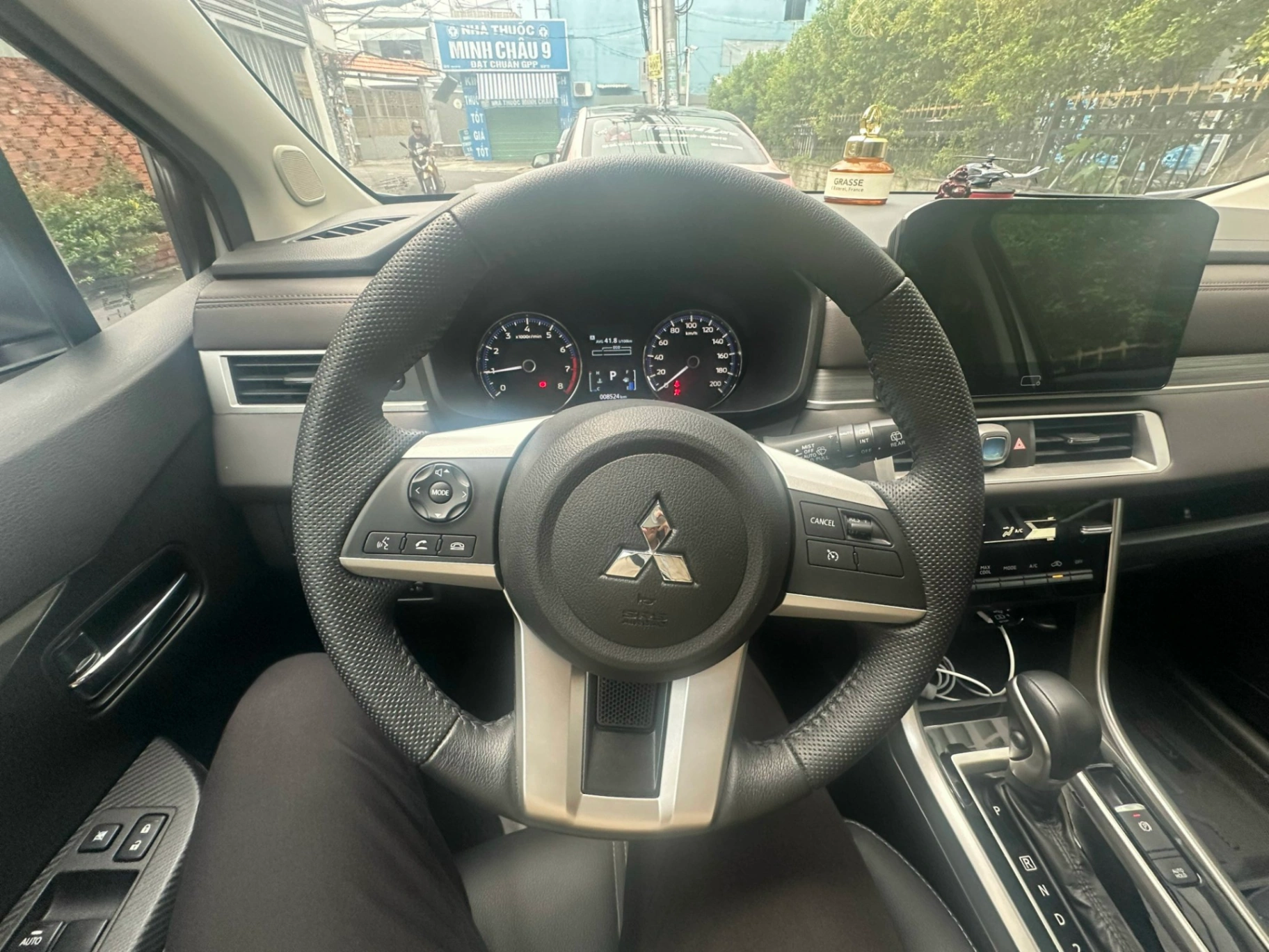 Mitsubishi Xpander Premium 1.5 AT 2022 - Nội thất 6