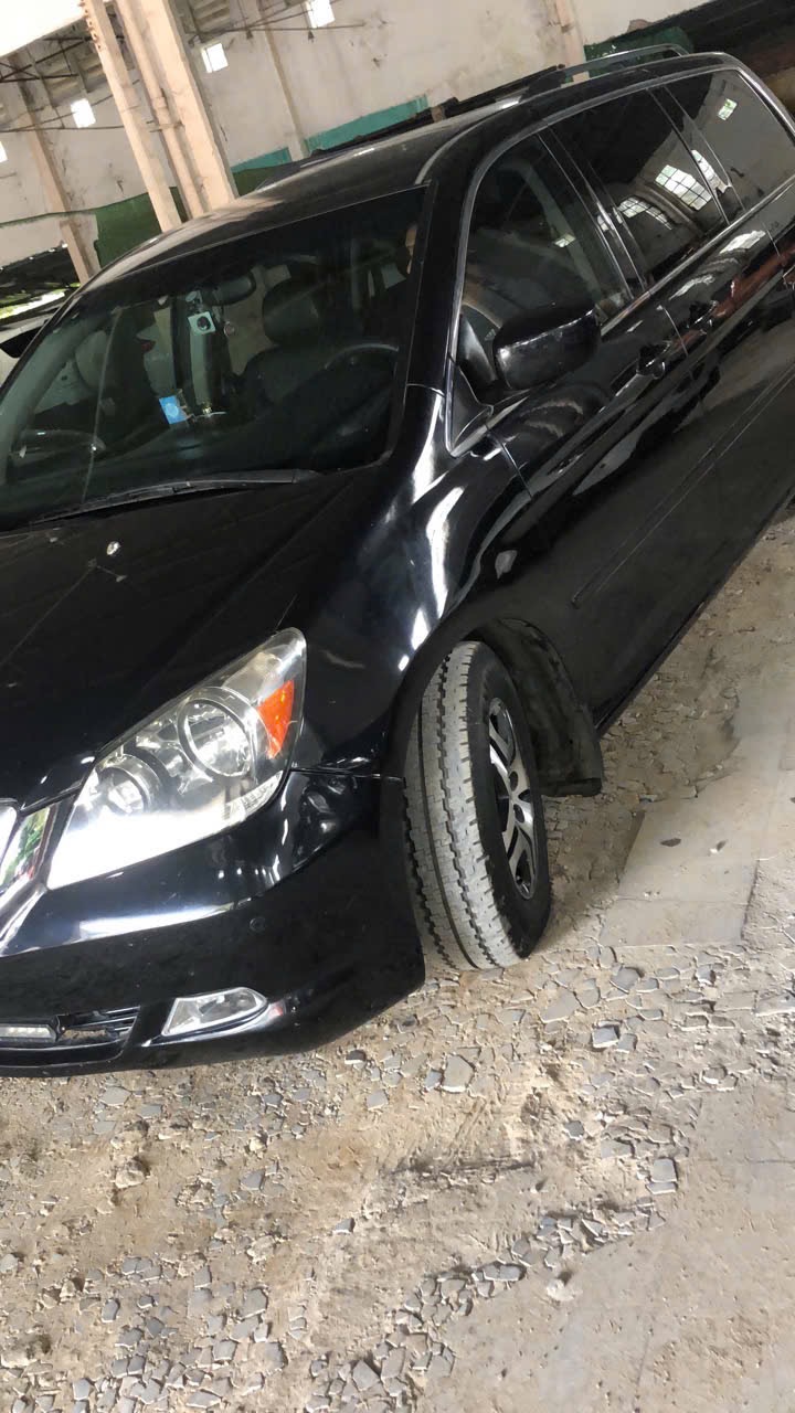 Honda Odyssey 3.5 AT 2005 - Ngoại thất 2