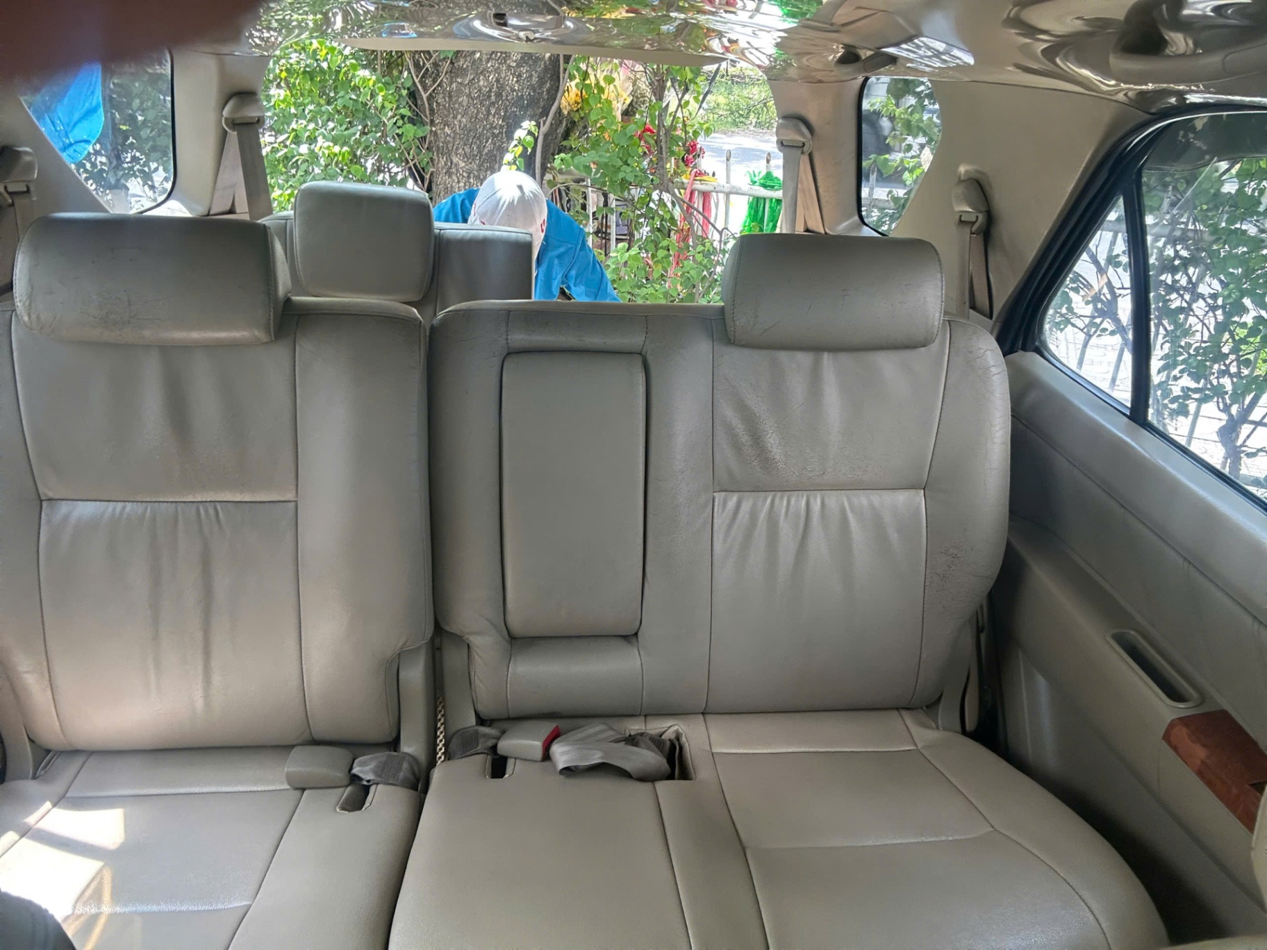 Toyota Fortuner 2.7V 4x4 AT 2010 - Nội thất 6