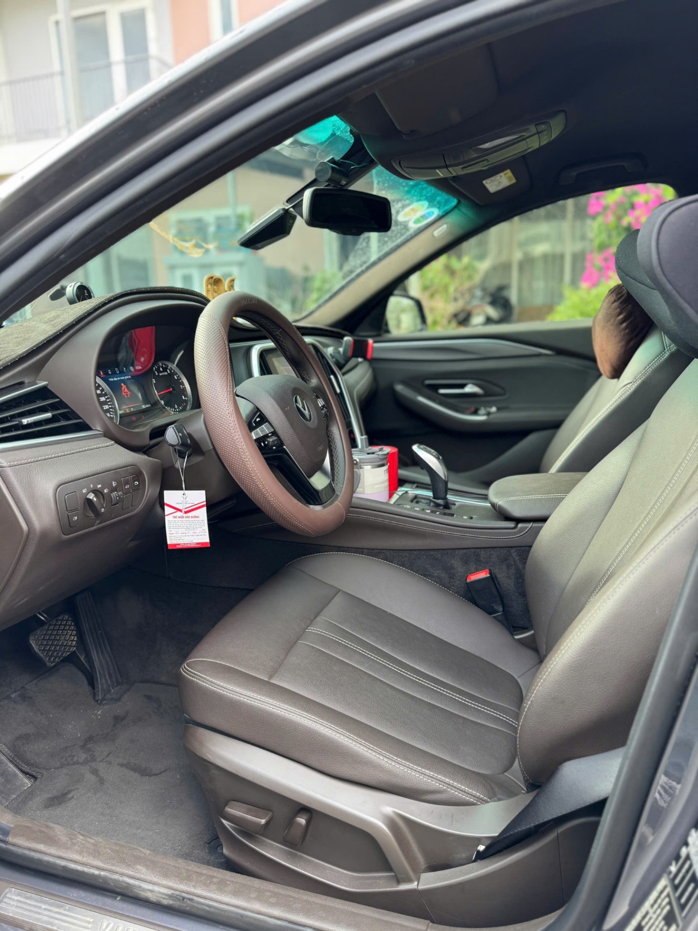 Vinfast Lux a 2.0 Plus 2.0 AT 2019 - Nội thất 5