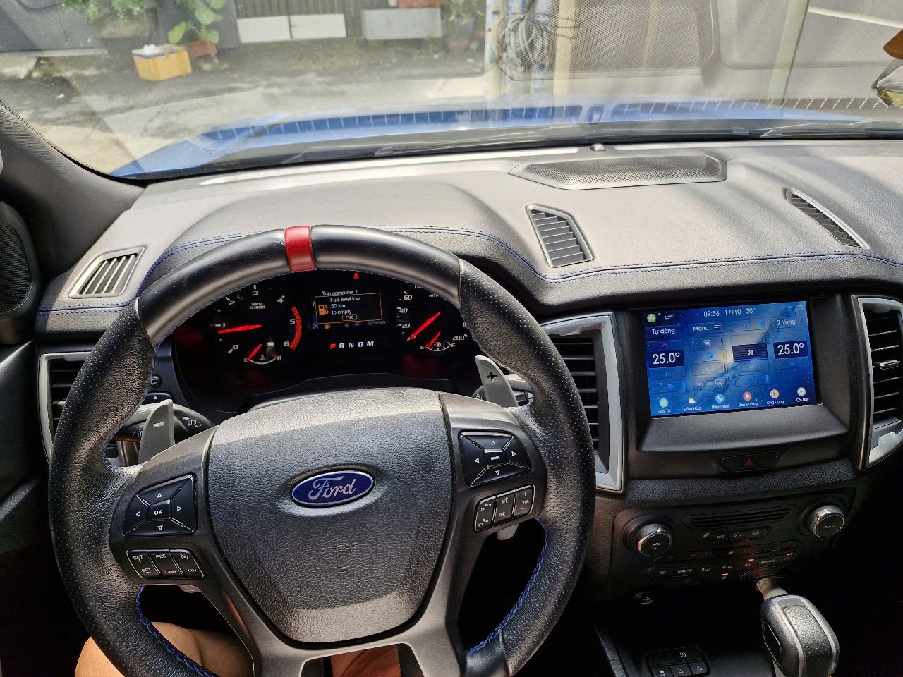Ford Ranger Raptor 2.0L 4x4 AT 2022 - Nội thất 1