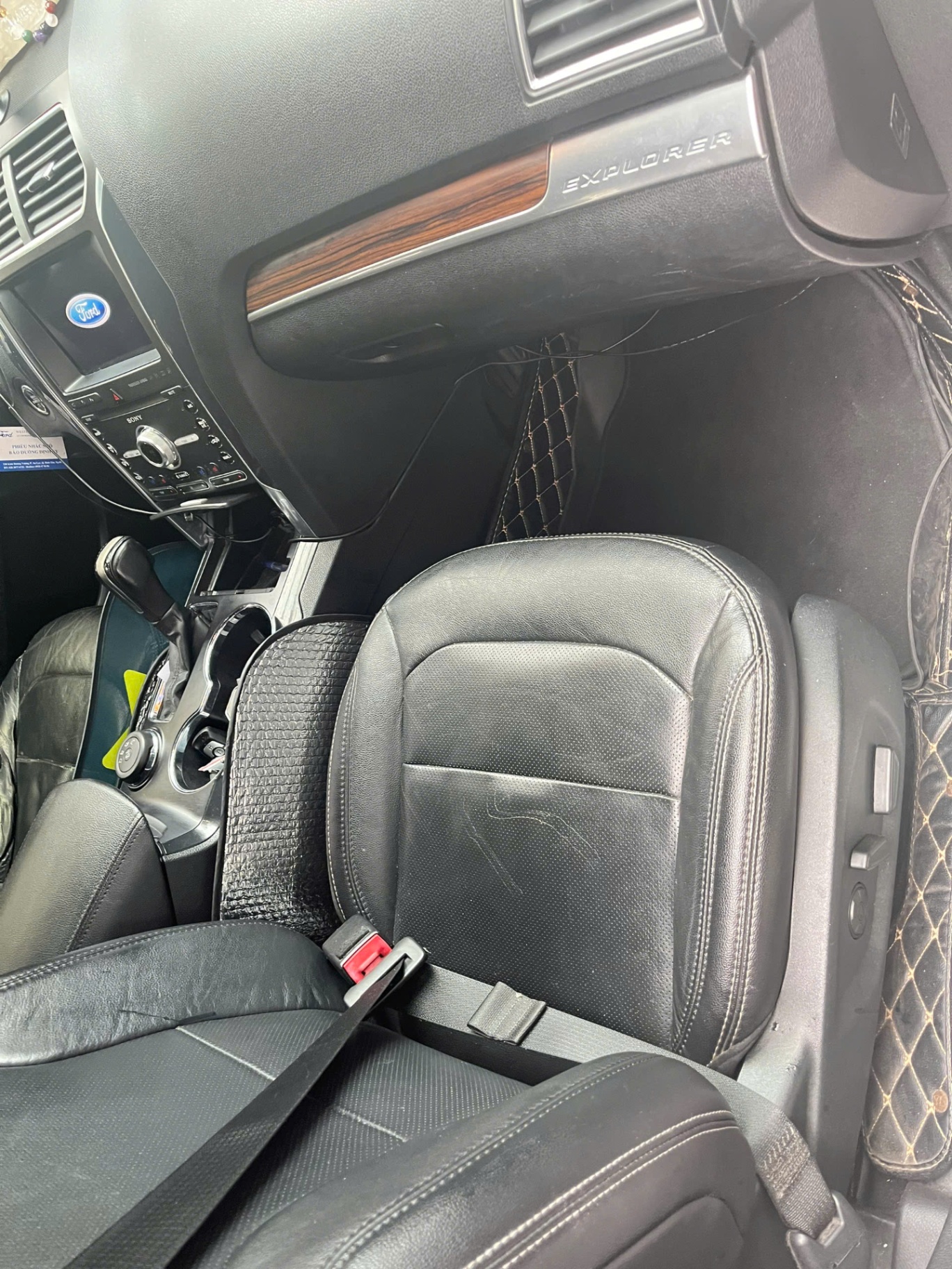 Ford Explorer Limited 2.3L EcoBoost 2019 - Nội thất 2