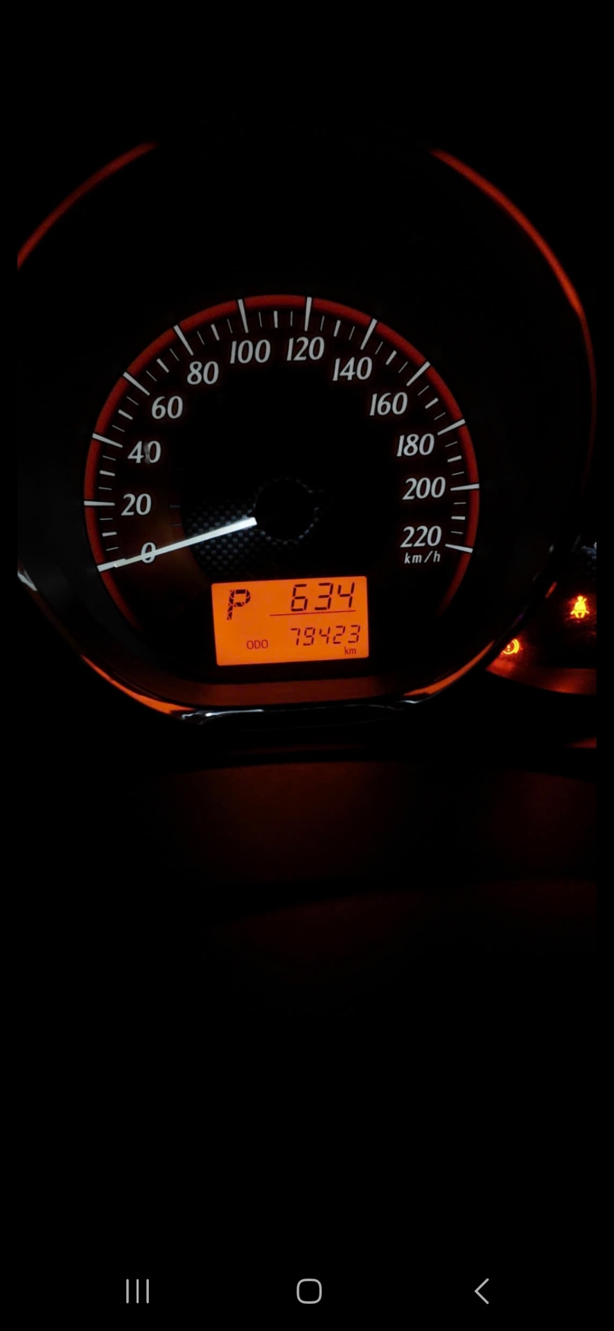 Toyota Yaris 1.3G 2016 - Nội thất 1