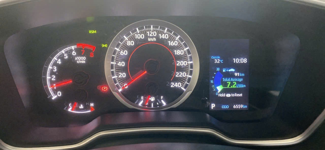 Toyota Corolla cross 1.8V 2022 - Nội thất 4