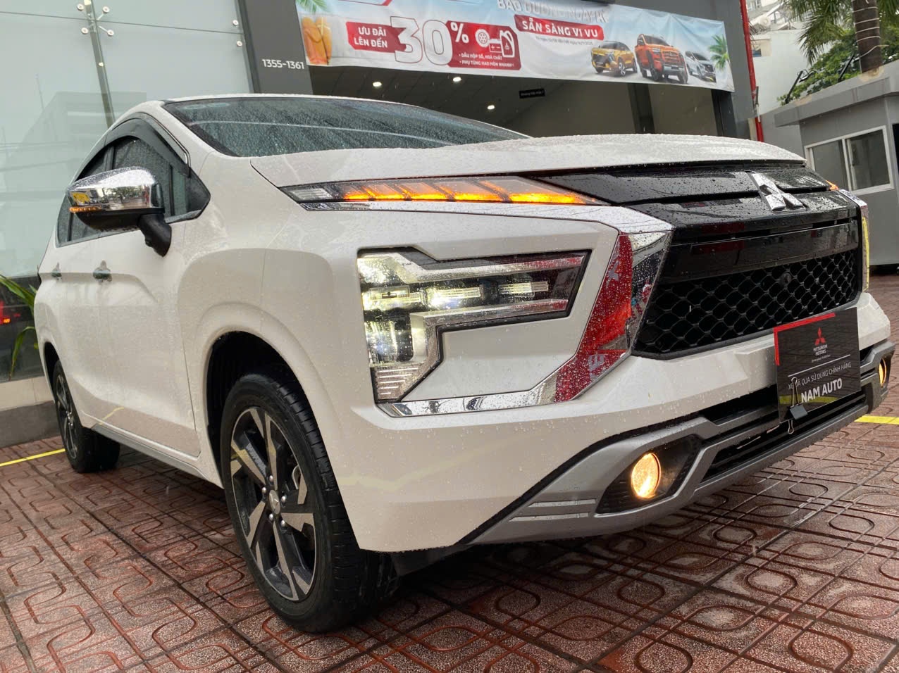 Mitsubishi Xpander Premium 2023 - Ngoại thất 3