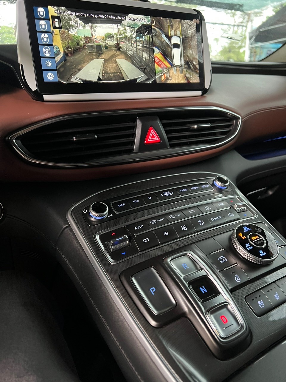 Hyundai Santafe 2.2D premium 2021 - Nội thất 2