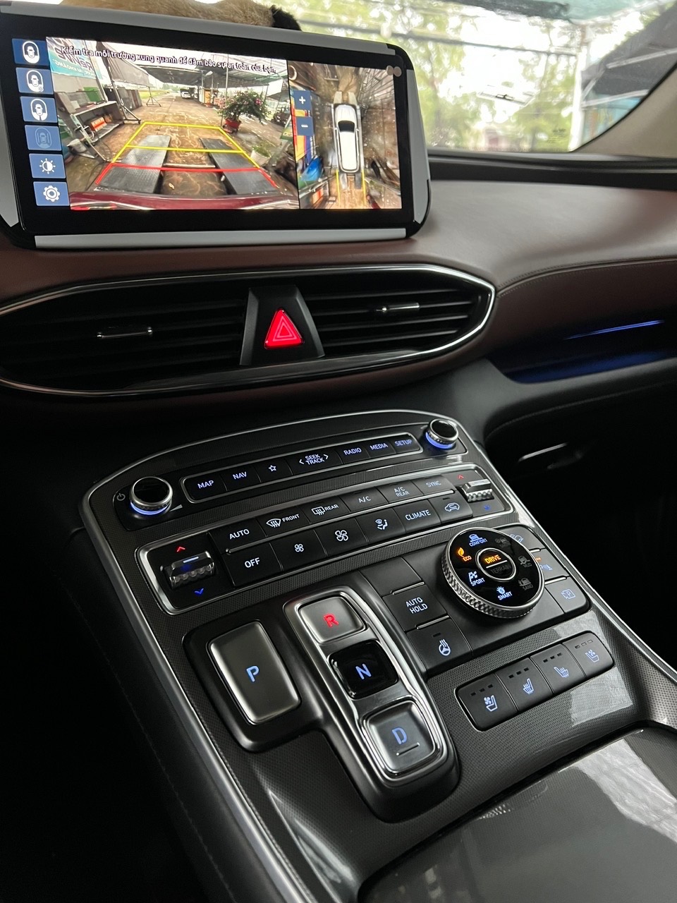 Hyundai Santafe 2.2D premium 2021 - Nội thất 3