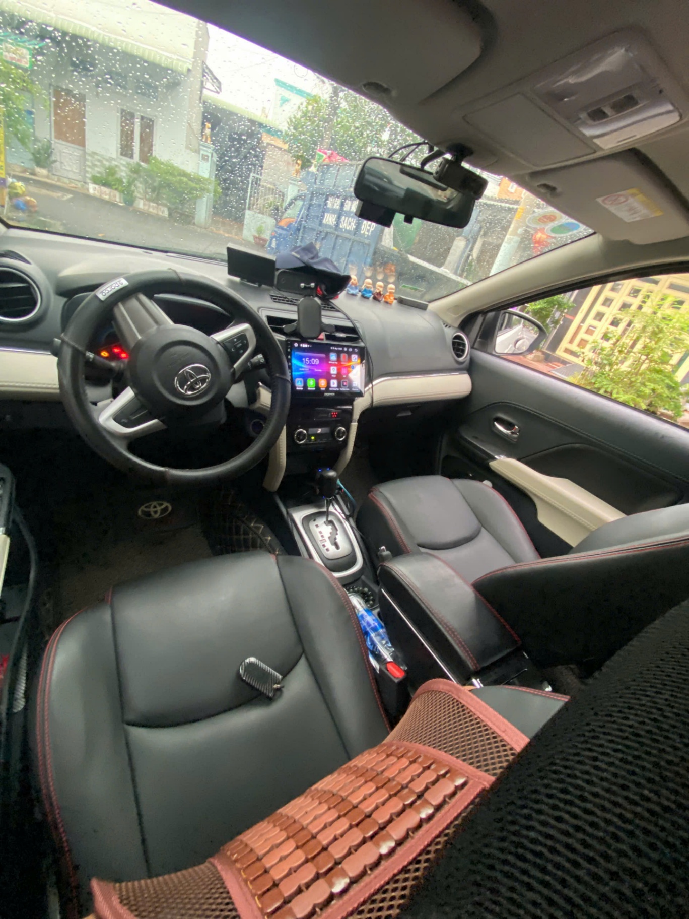 Toyota Rush 1.5S AT 2020 - Nội thất 8