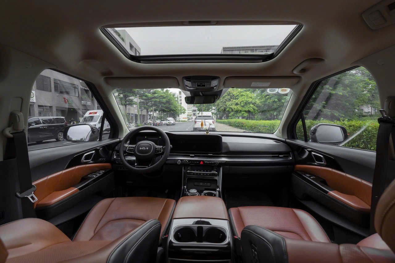 Kia Carnival Signature 3.5G 2022 - Nội thất 1