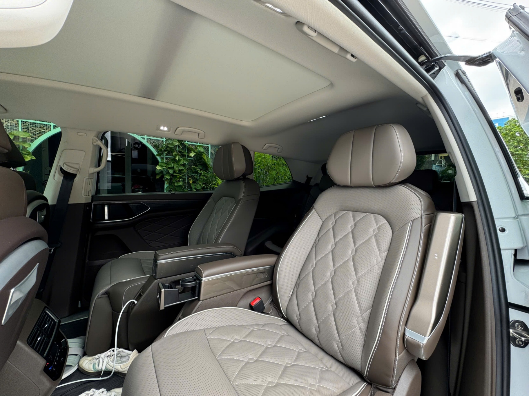 Volkswagen Viloran Luxury 2025 - Nội thất 2