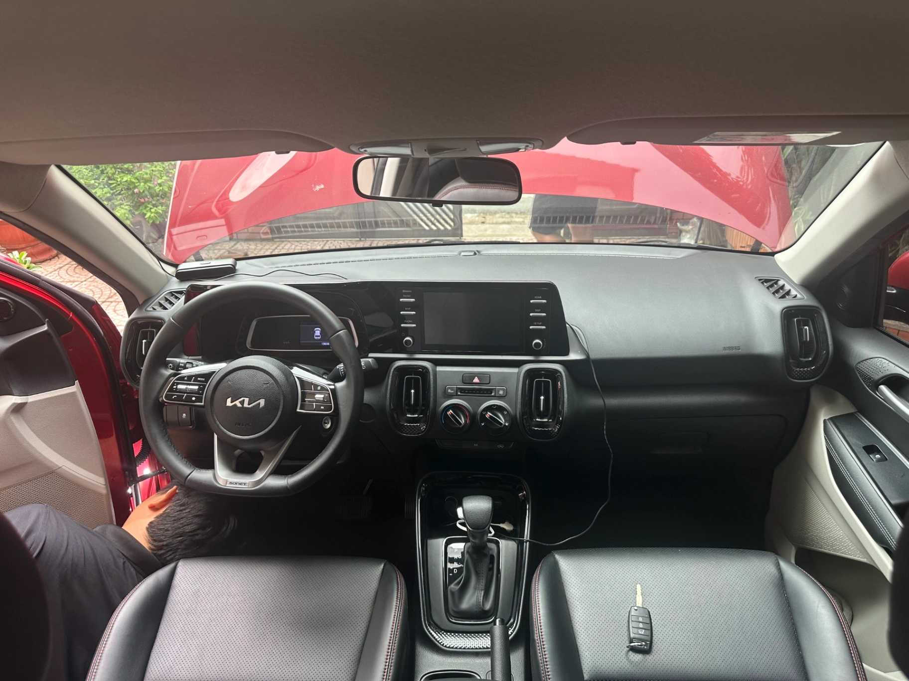 Kia Sonet Deluxe 1.5 AT 2022 - Nội thất 2