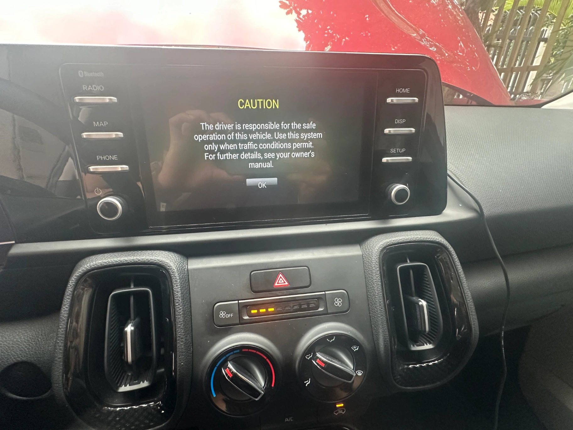 Kia Sonet Deluxe 1.5 AT 2022 - Nội thất 8