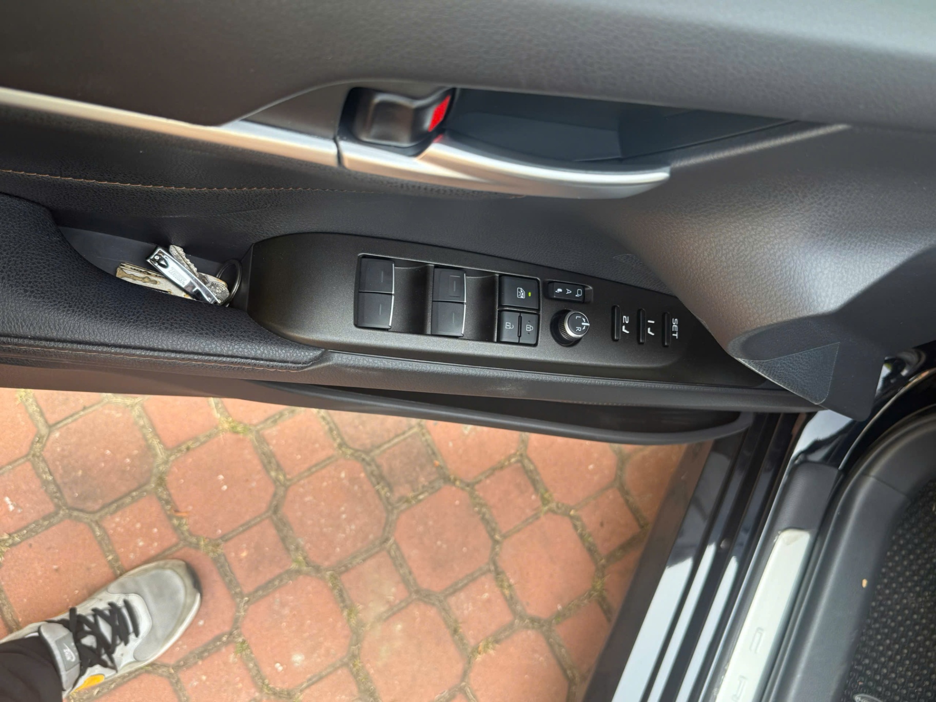 Toyota Camry 2.0Q 2022 - Nội thất 1