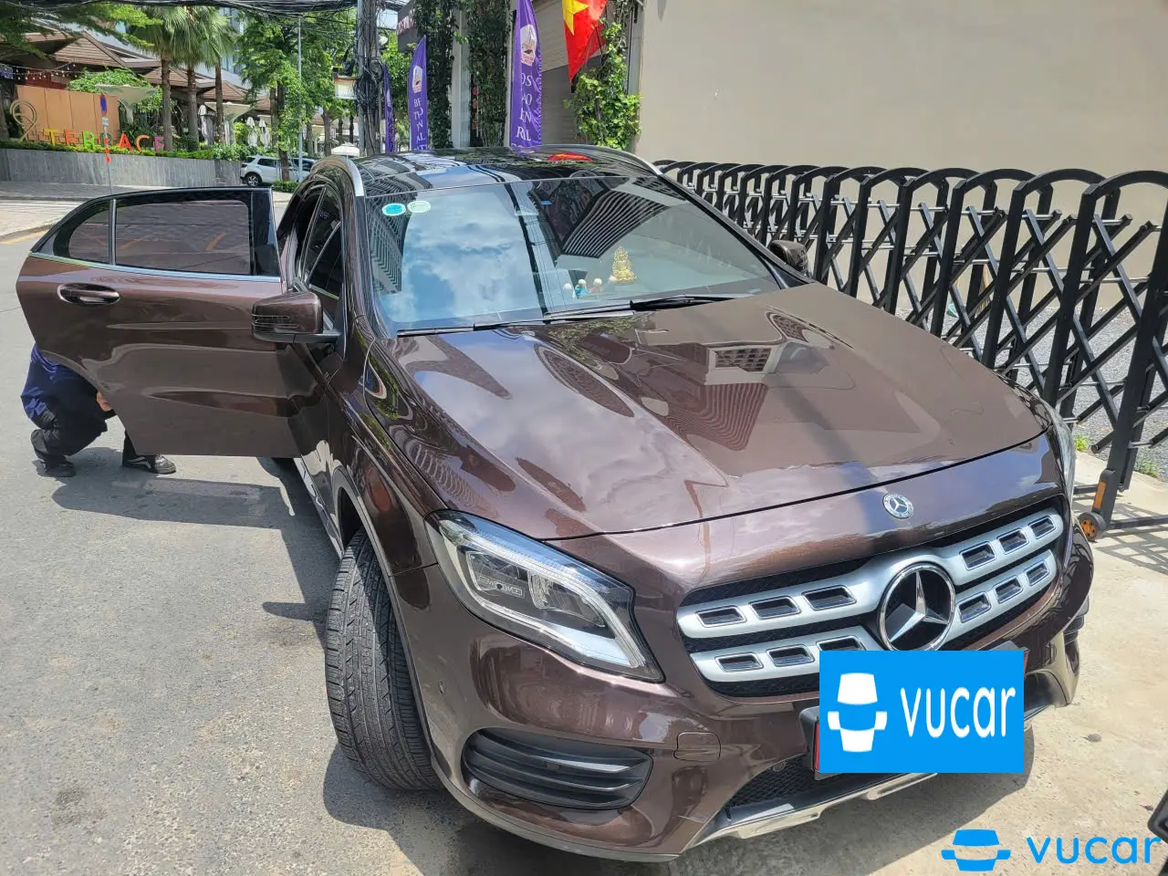 Mercedes Gla class GLA 250 4Matic 2017 - Ngoại thất 3