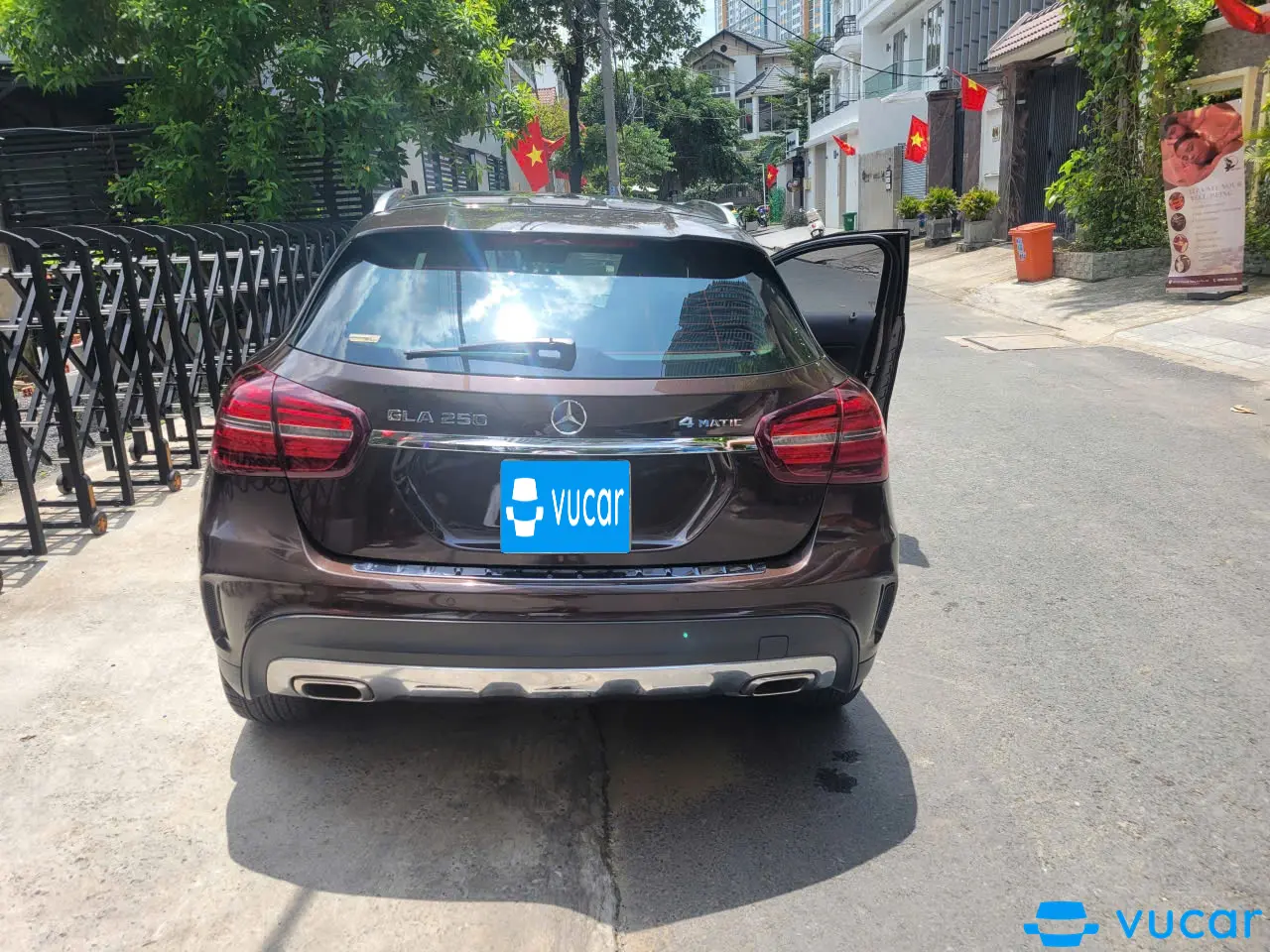 Mercedes Gla class GLA 250 4Matic 2017 - Ngoại thất 5