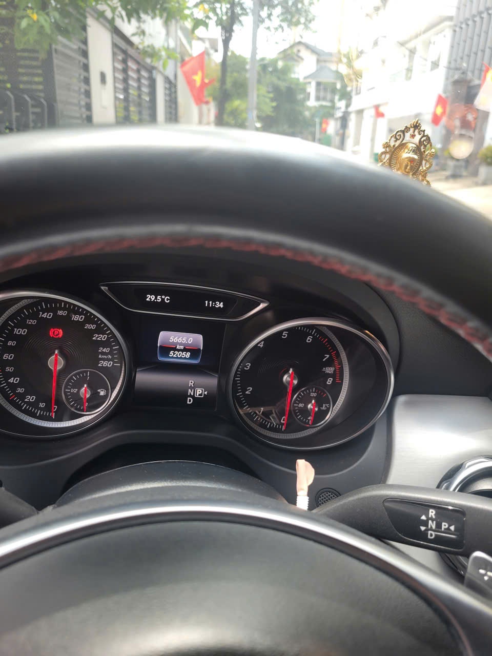 Mercedes Gla class GLA 250 4Matic 2017 - Nội thất 1