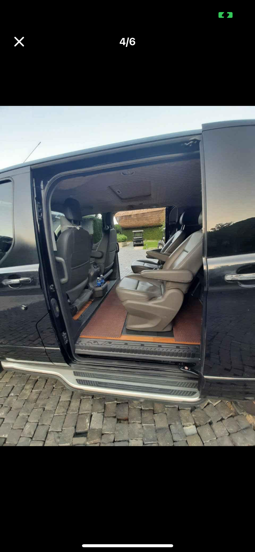 Ford Tourneo Titanium 2.0 AT 2019 - Nội thất 1