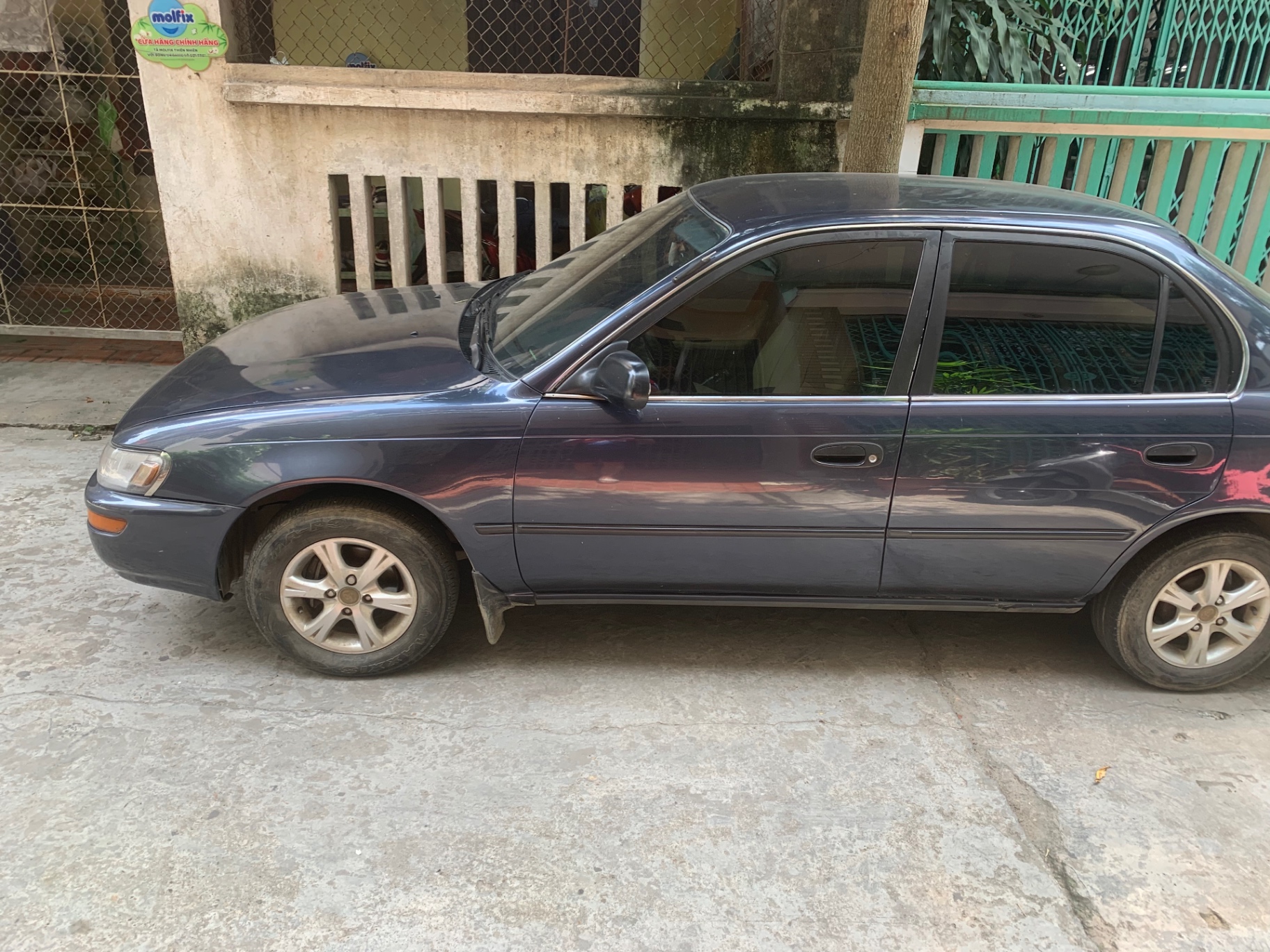 Toyota Corolla GLi 1.6 MT 1995 - Ngoại thất 2