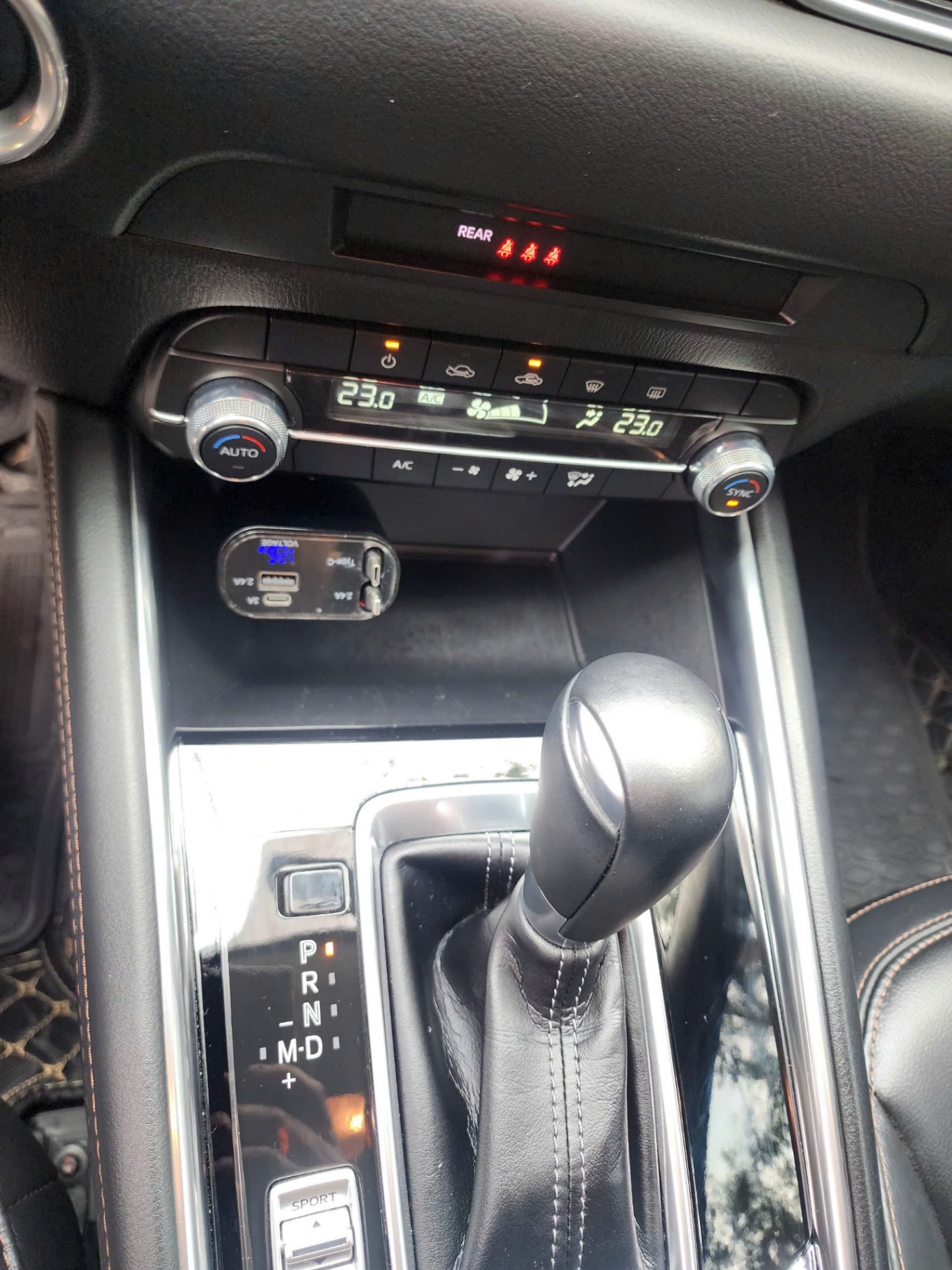 Mazda Cx5 Luxury 2.0 AT 2022 - Nội thất 5