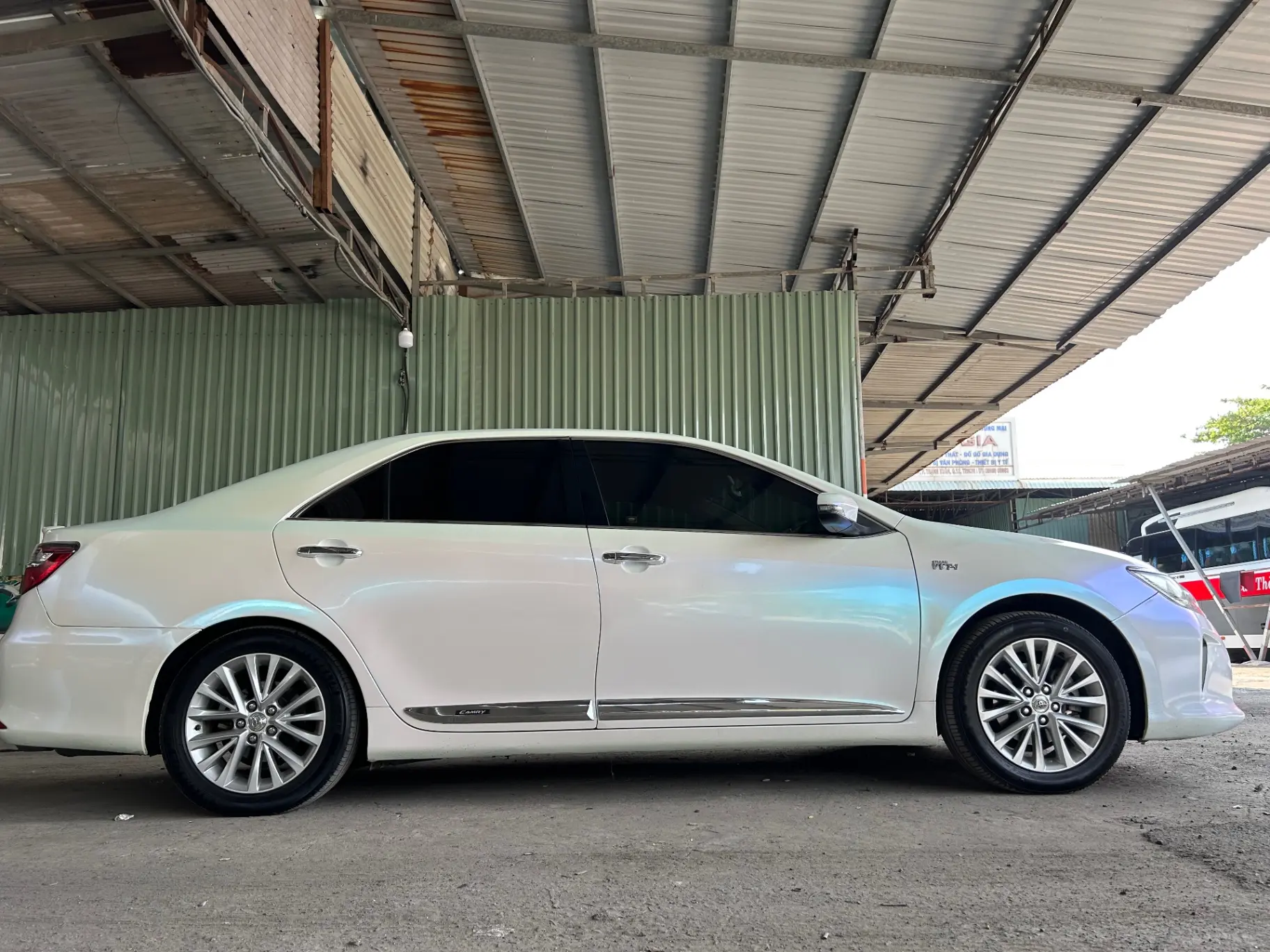 Toyota Camry 2.5G 2015 - Ngoại thất 1