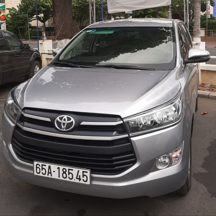 Toyota Innova 2.0E 2019