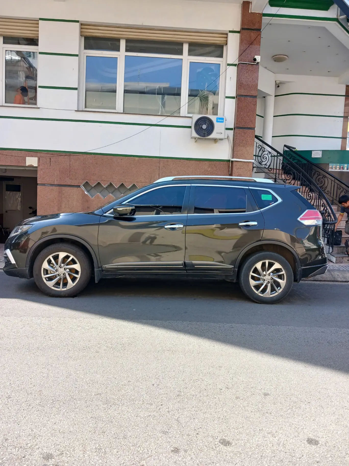 Nissan X trail V Series 2.5 SV Premium 4WD 2019 - Ngoại thất 5