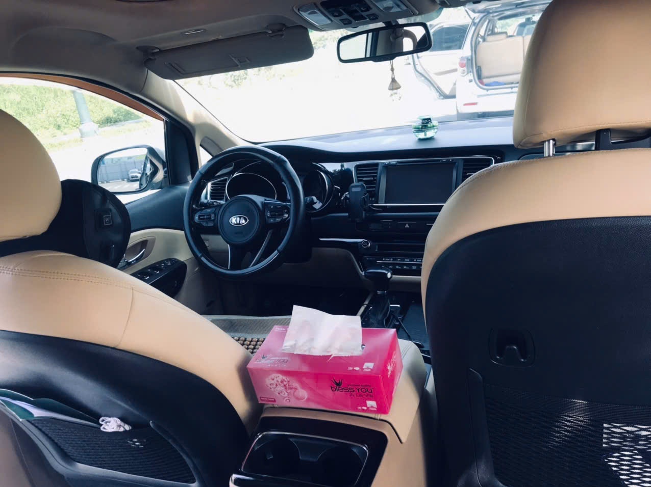 Kia Sedona 2.2L DATH 2018 - Nội thất 2