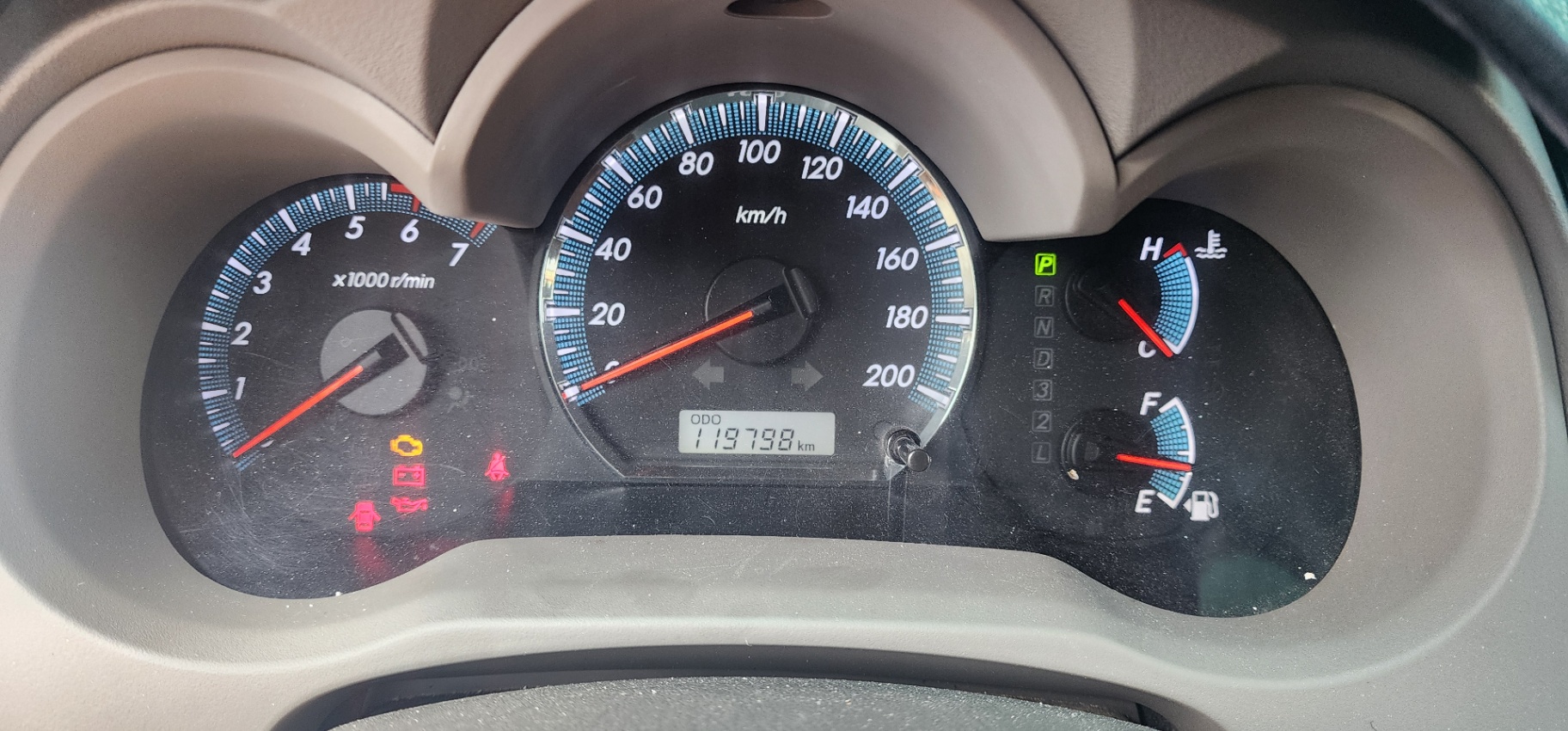 Toyota Fortuner 2.7V 4x2 AT 2013 - Nội thất 1