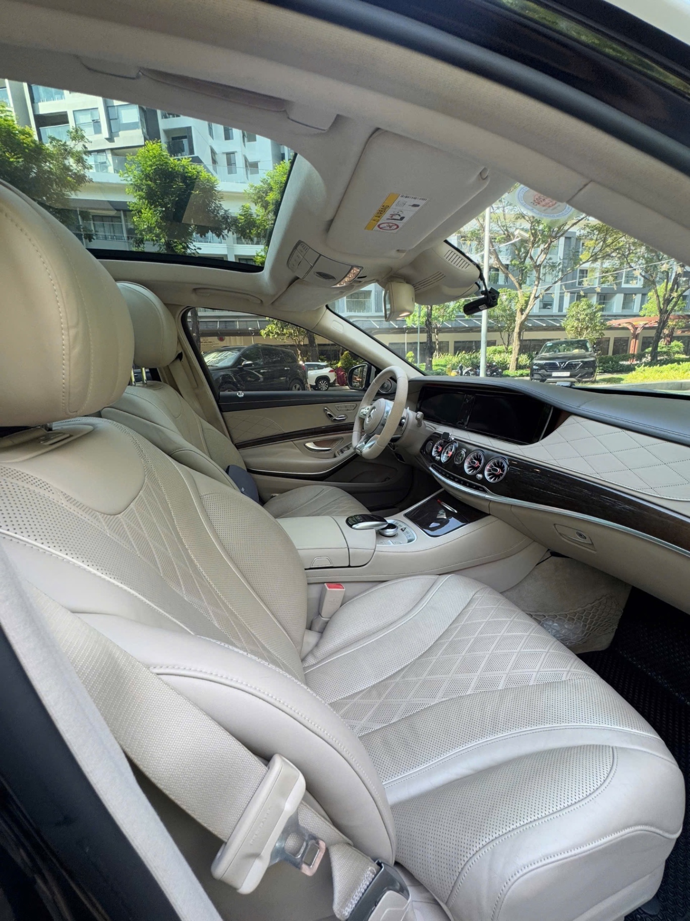 Mercedes Maybach S500 2015 - Nội thất 1