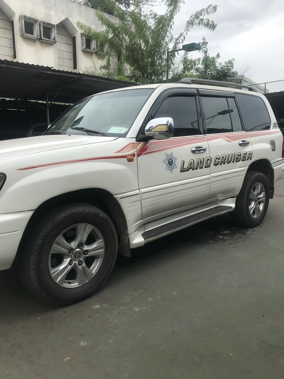 Toyota Land cruiser GX 4.2 MT 2001 - Ngoại thất 2