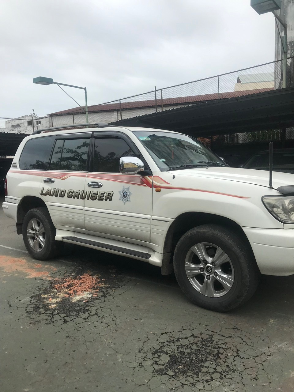 Toyota Land cruiser GX 4.2 MT 2001 - Ngoại thất 3