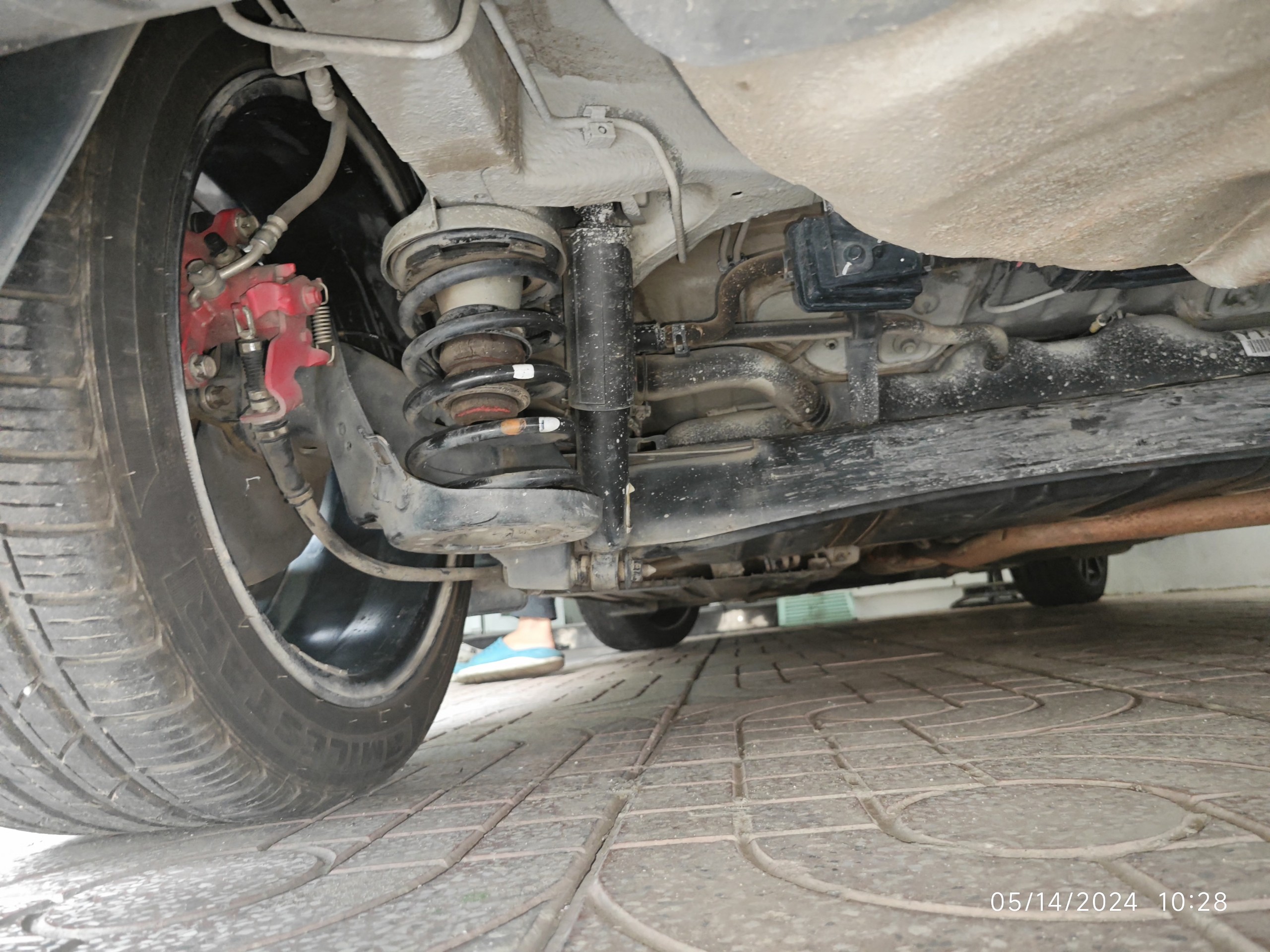 Kia Cerato 1.6 AT 2018 - Gầm & khung xe 2